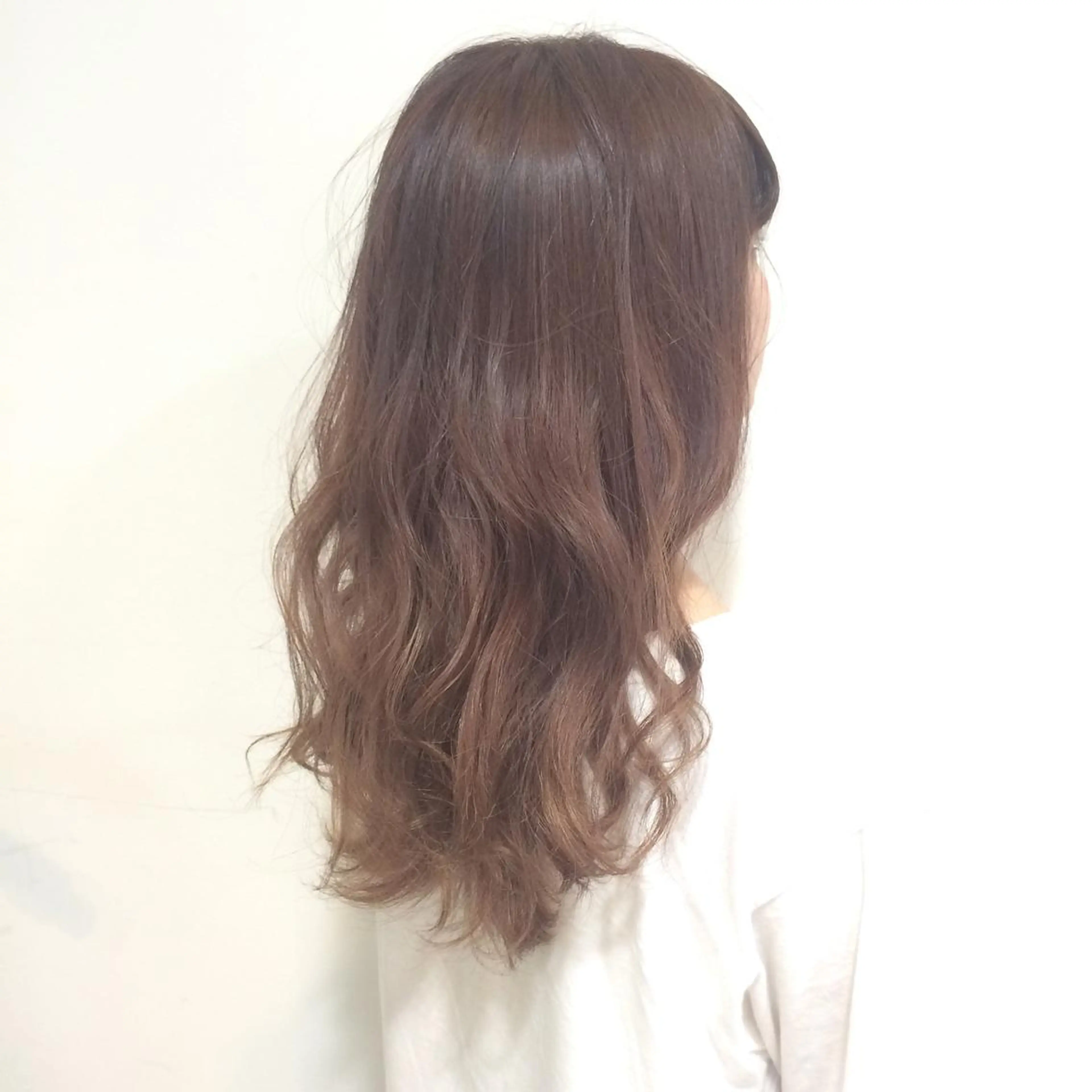ショート ミディアム セミロング ロング カラー パーマ ヘアアレンジ グレージュ ピンクカラー littohair所属・岡田 杏のエステ・リラクイメージ