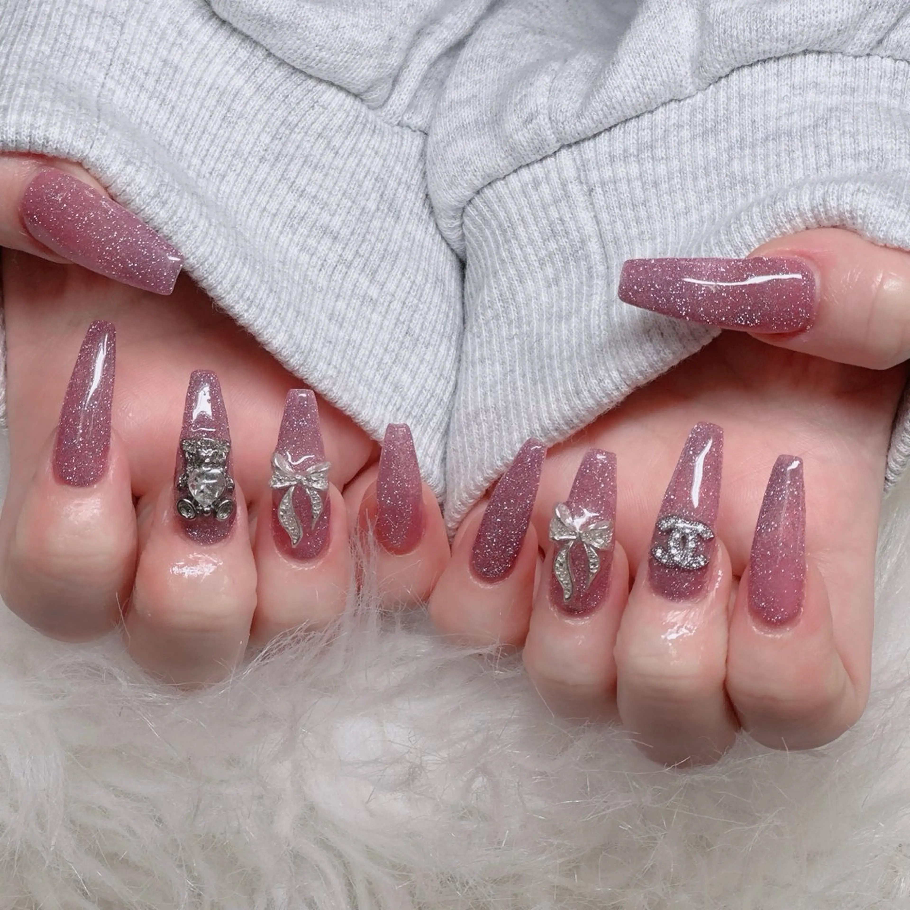 ネイル ロングネイル マグネットネイル リボン 夏ネイル スーパーロングネイル ハンドネイル Hani Nail XUKAのネイルデザイン
