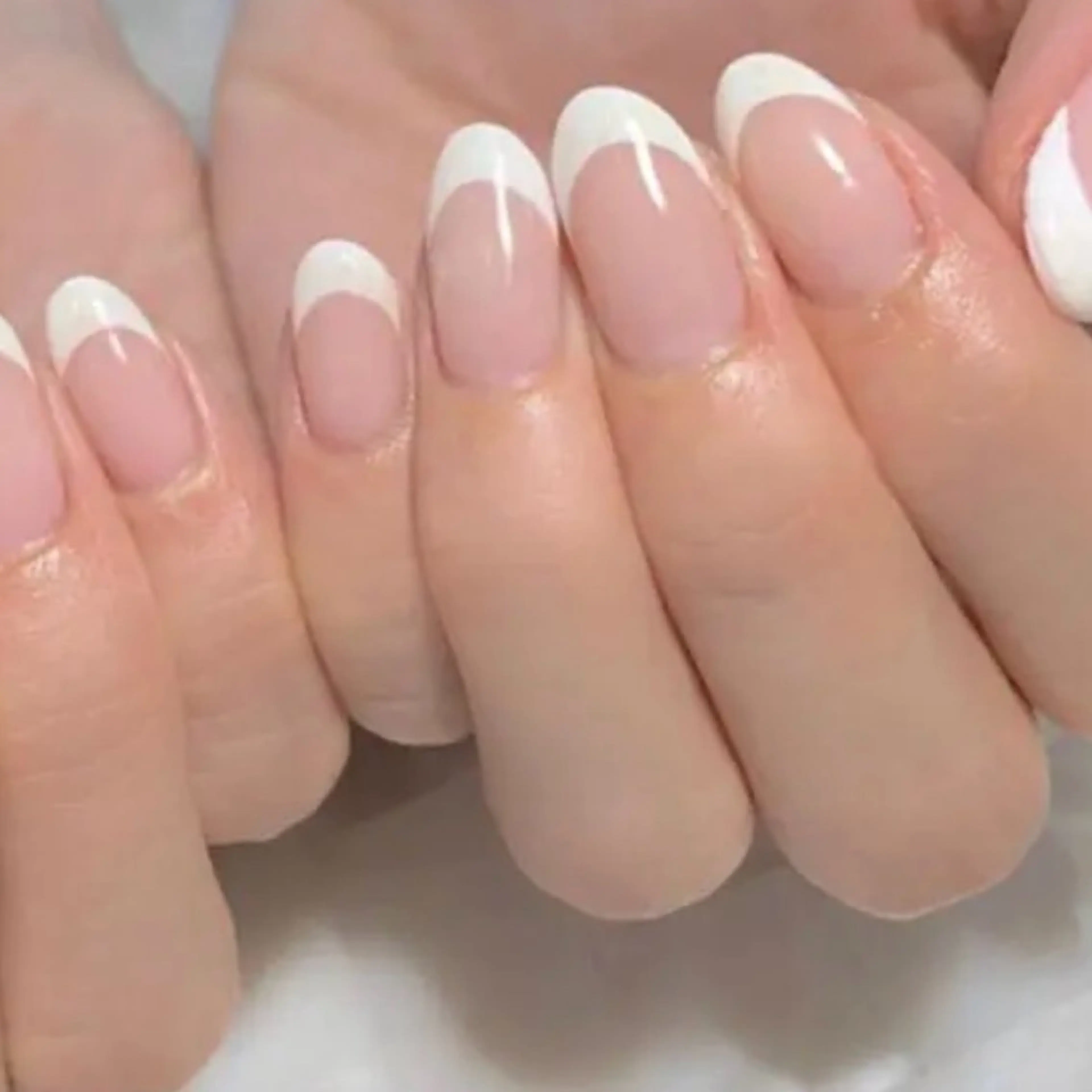 ネイル エルバイノリコ 岩崎のネイルデザイン