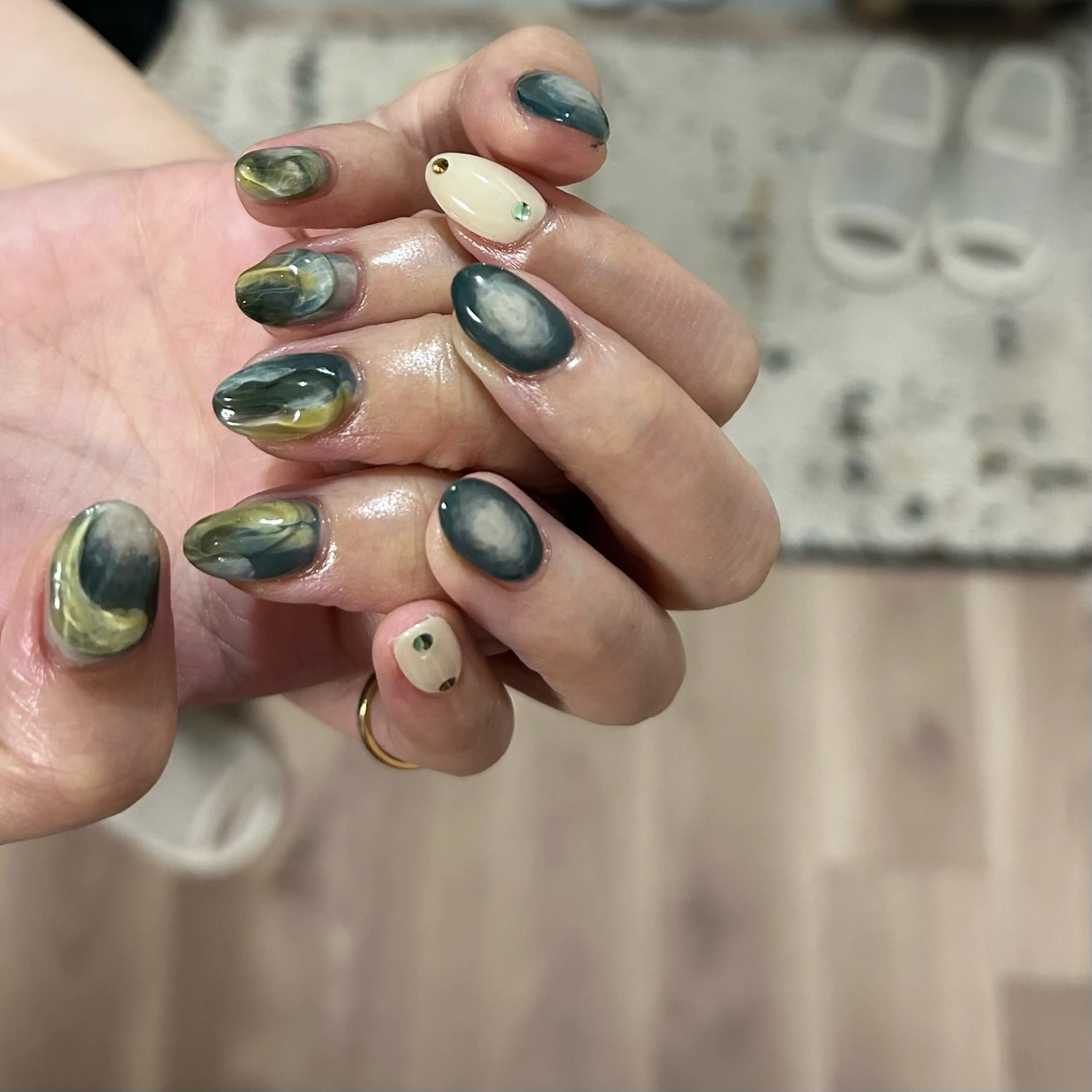 ネイル nailroom own所属・maino ( own　)のネイルデザイン