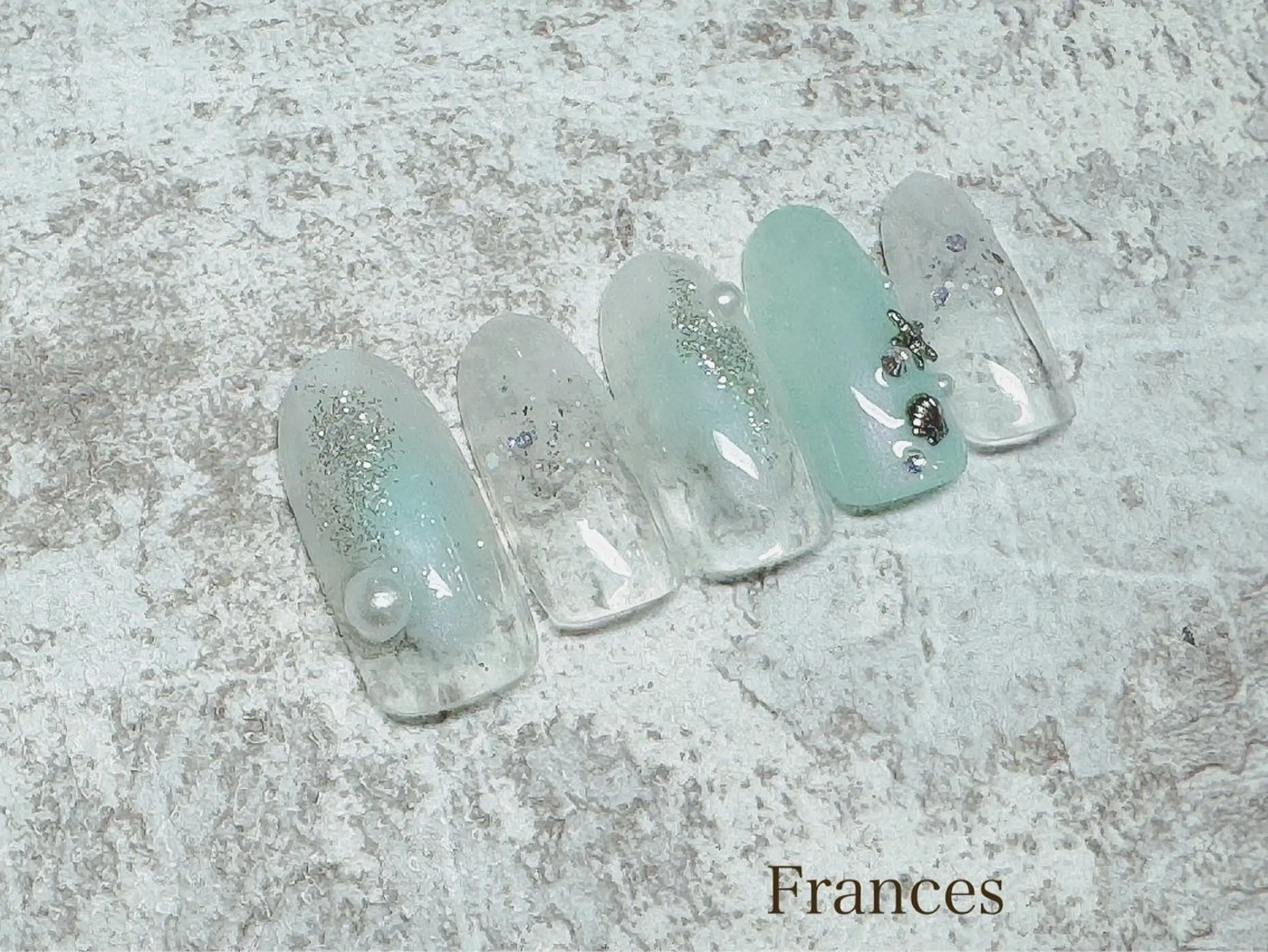 ネイル ハンドネイル Frances Babaのネイルデザイン