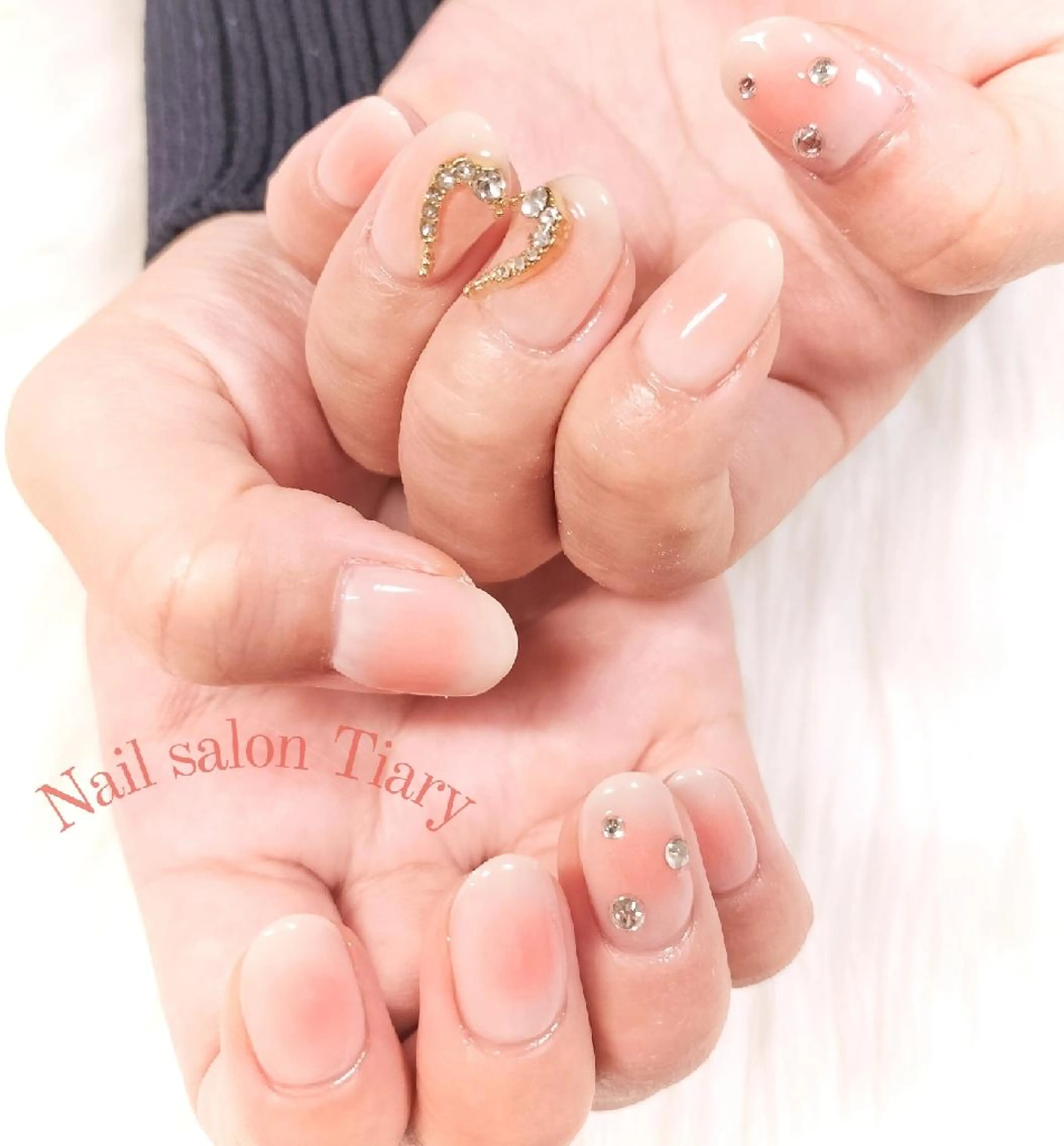 ネイル Nail salon Tiary オーナーのネイルデザイン