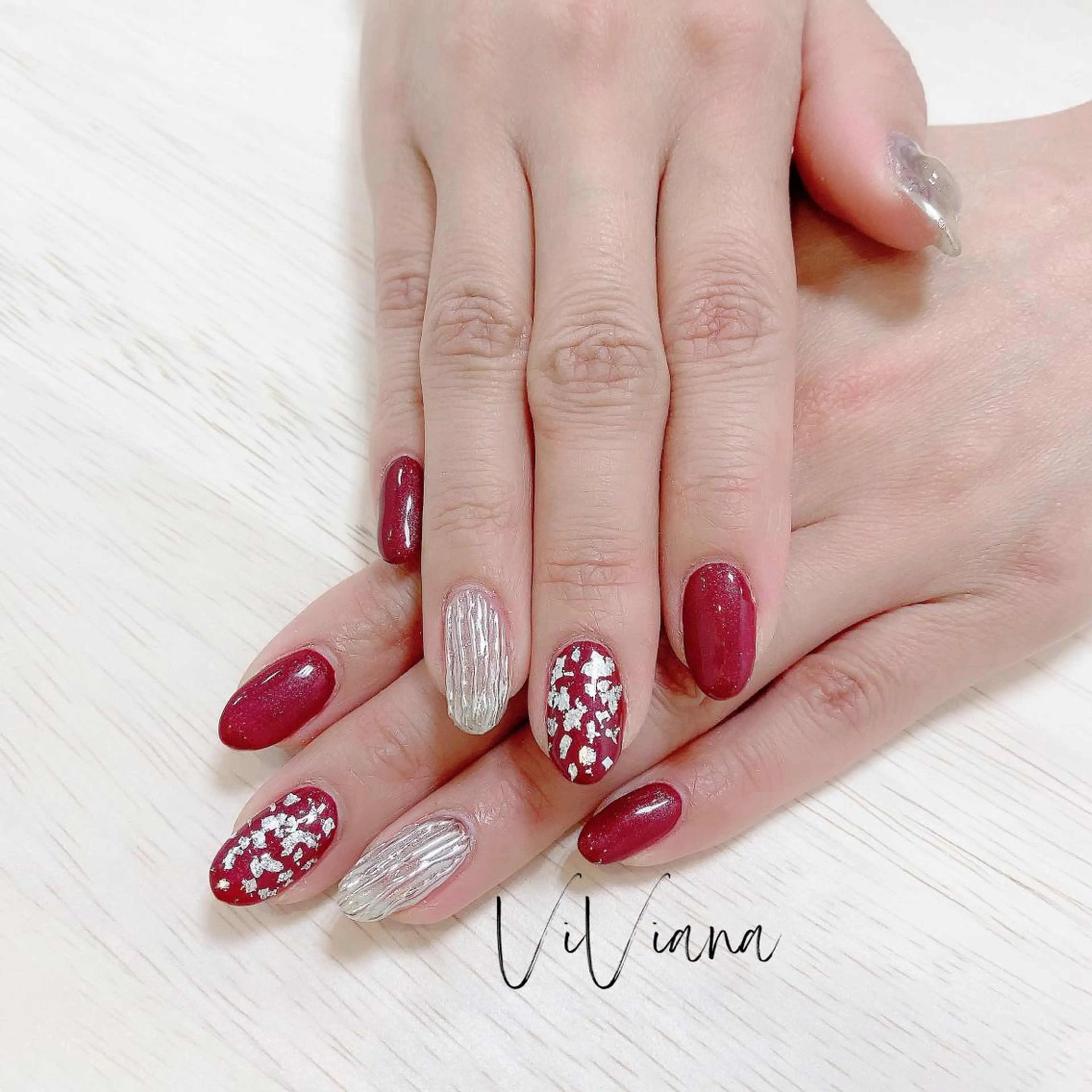 ネイル ハンドネイル ViViana ｳﾞｨｳﾞｨｱﾅのネイルデザイン