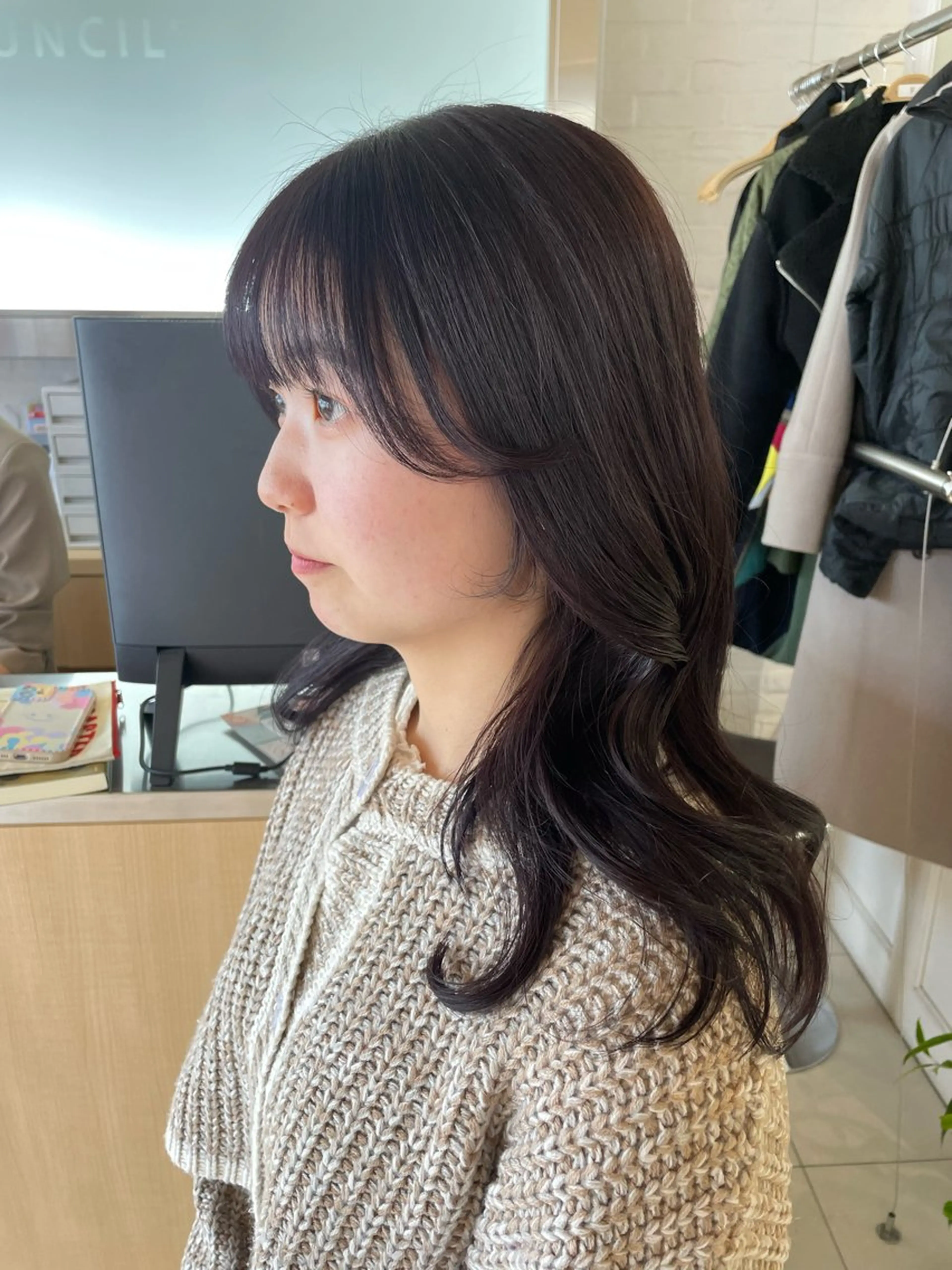 ロング 顔まわりレイヤー 姫カット 韓国風ヘア レイヤーカット ロング カット ヘアカラー nuu 栄所属・🧸SAKI🎀 韓国レイヤーのヘアスタイル