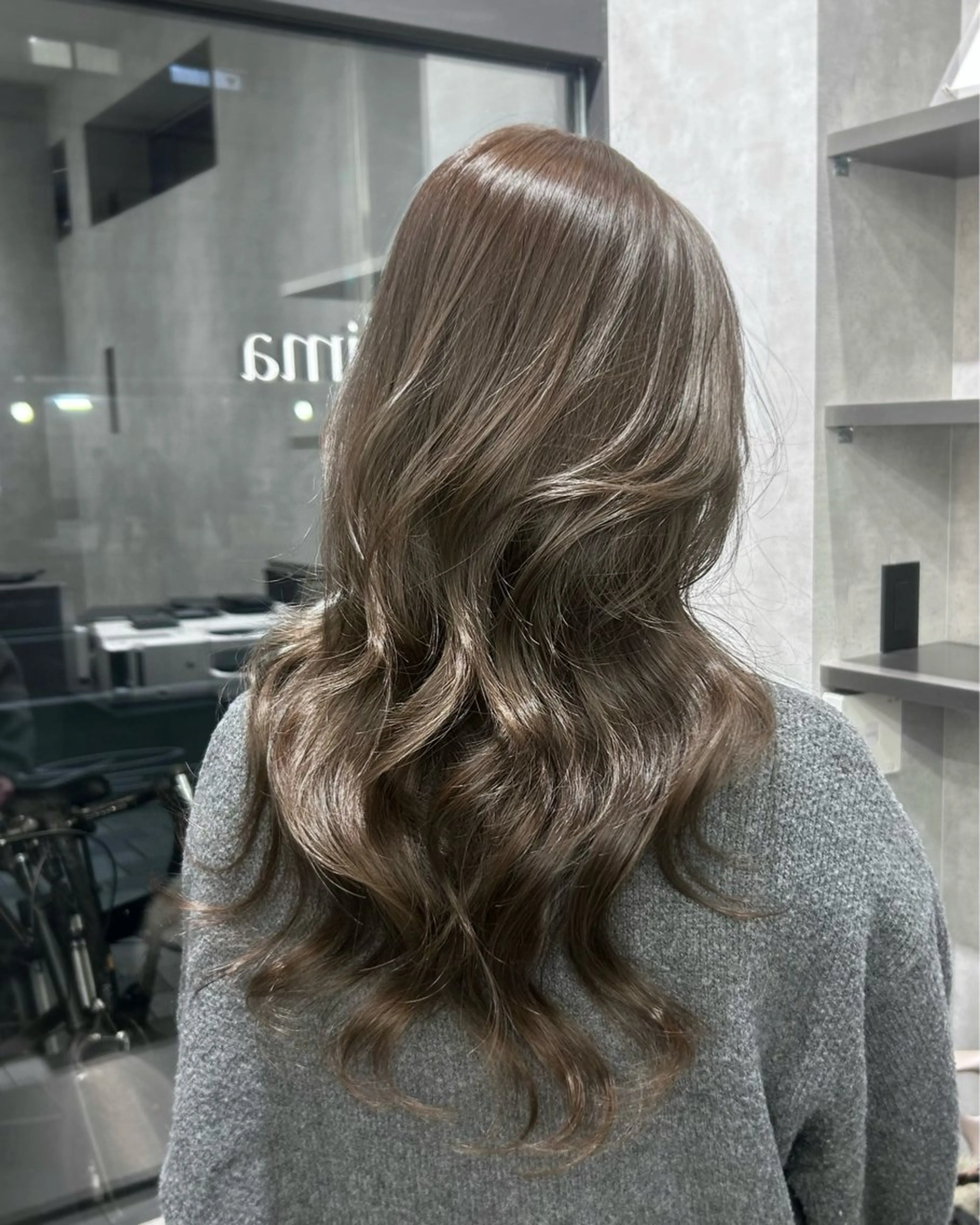 ロング カット ヘアカラー トリートメント 大人レイヤー/艶髪 🇺🇸TOMONAのヘアスタイル