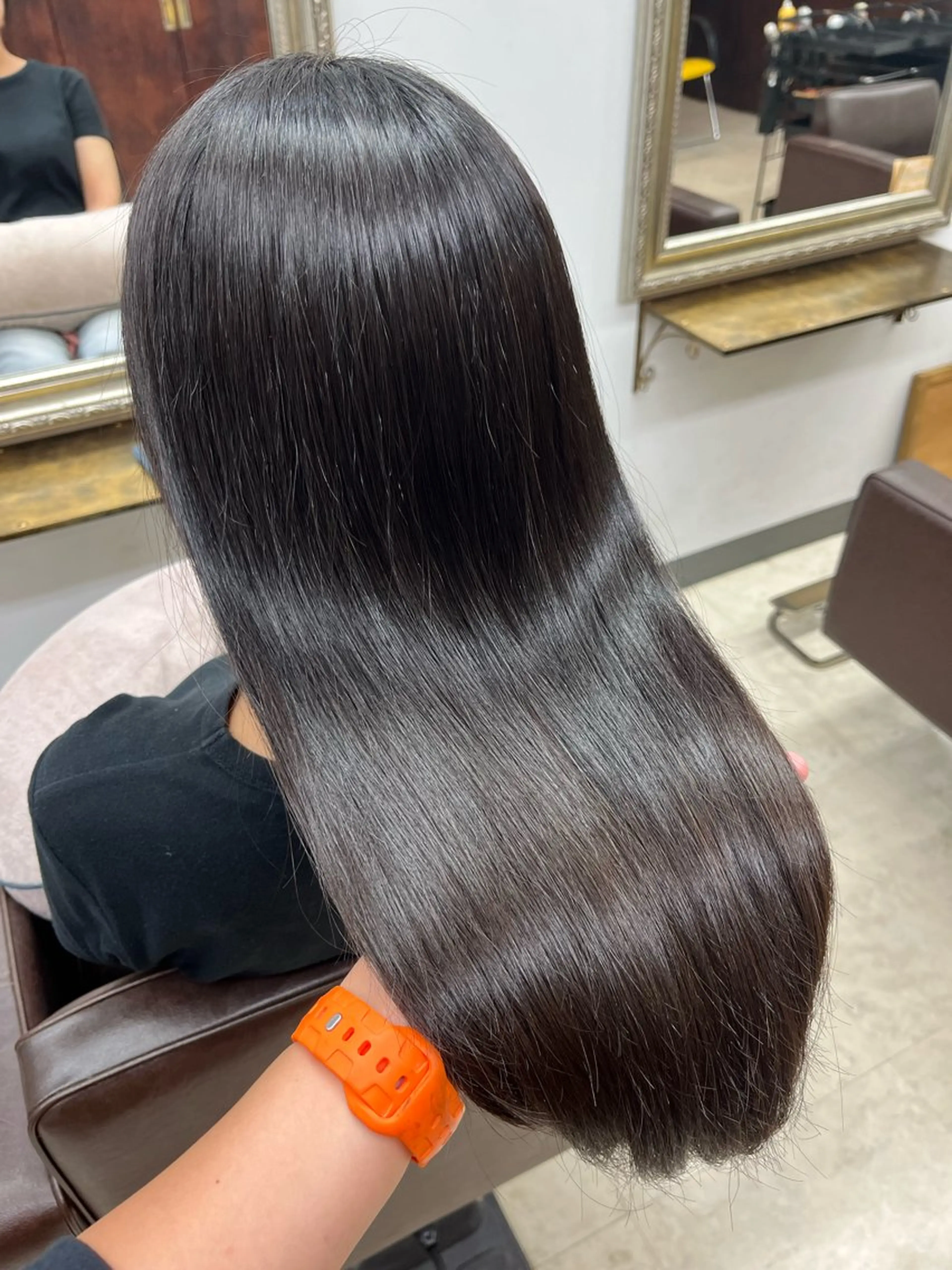 ロング 縮毛矯正 Crescere所属・小島 凜のヘアスタイル