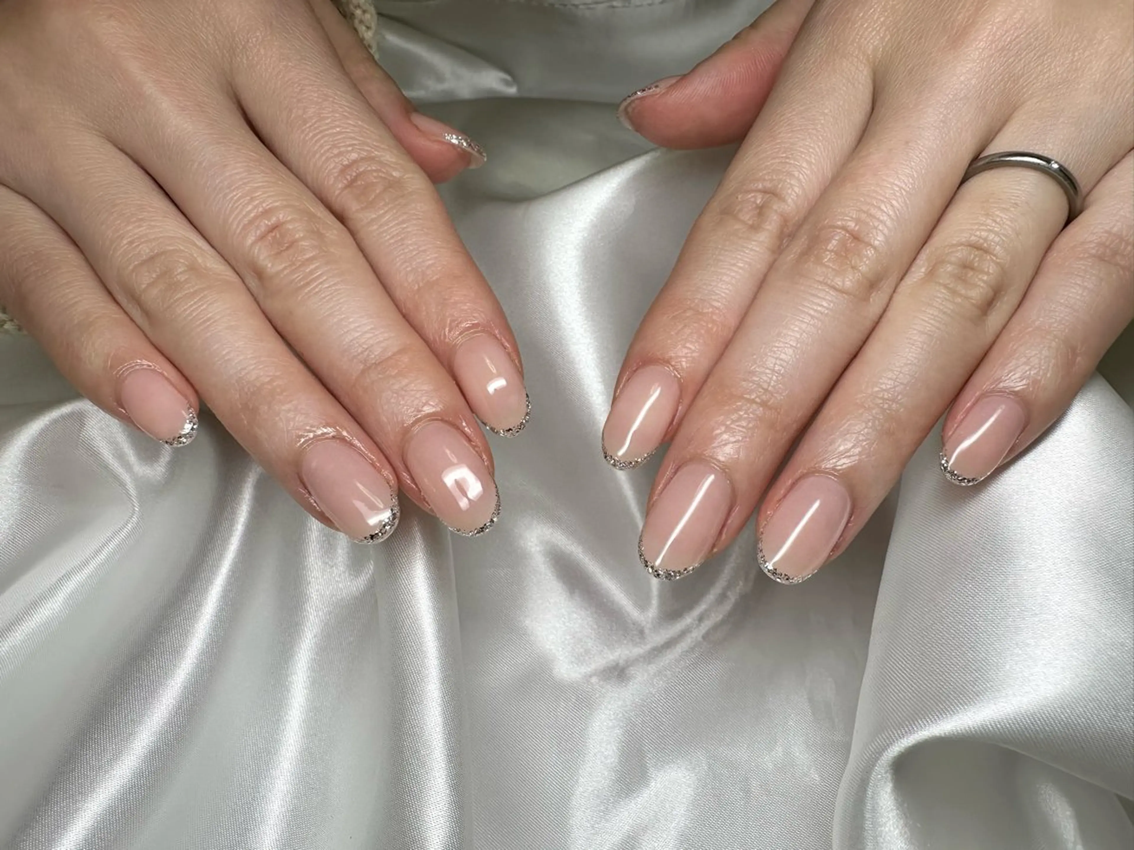 ネイル フレンチネイル ラメ(グリッター) ハンドネイル nu NANAのネイルデザイン