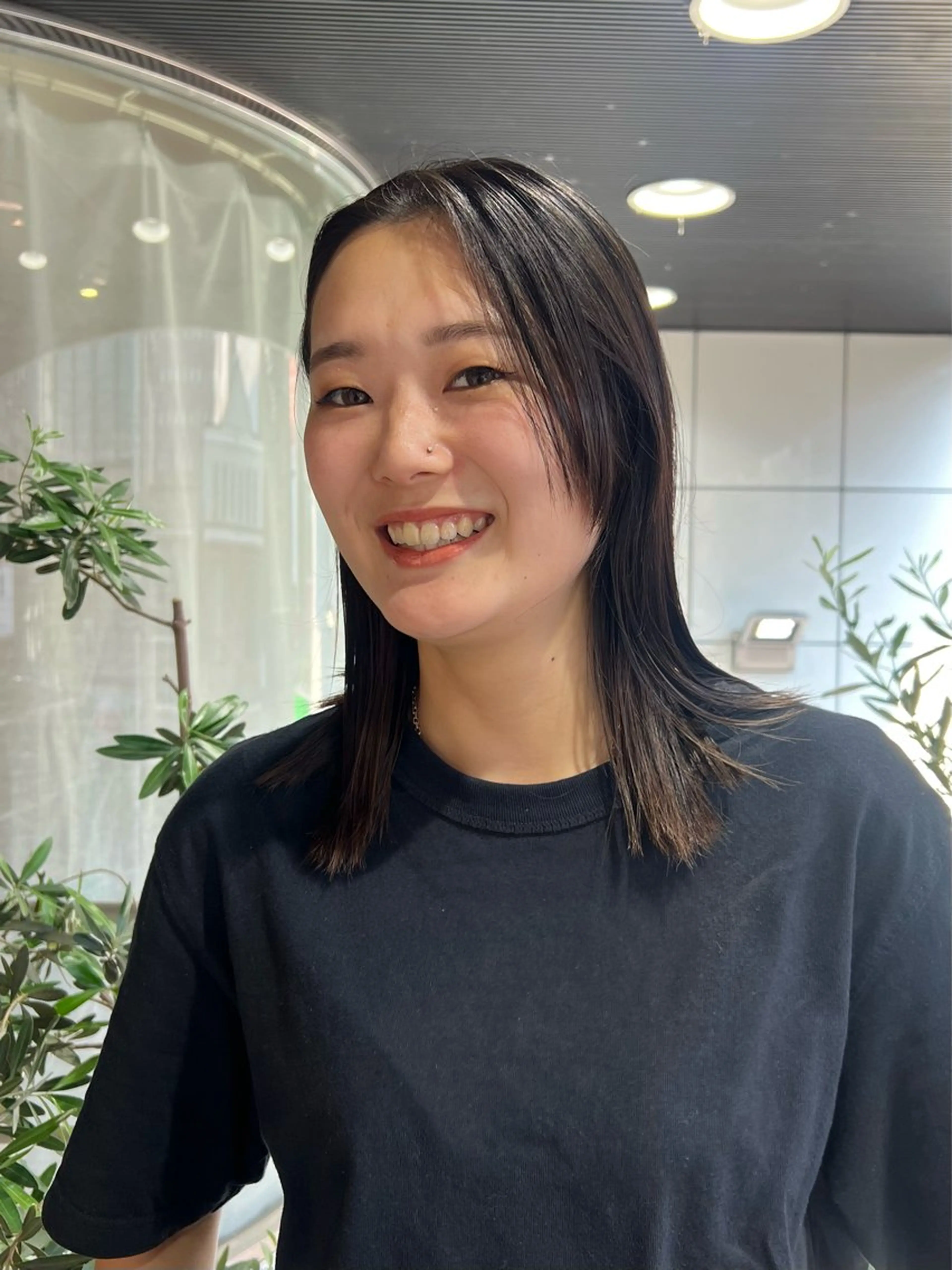 カラー ブリーチ ケアブリーチ ダブルカラー ハイトーンカラー インナーカラー トリートメント 暗髪/レイヤー/ボブ 🪩💫KAYOのヘアスタイル