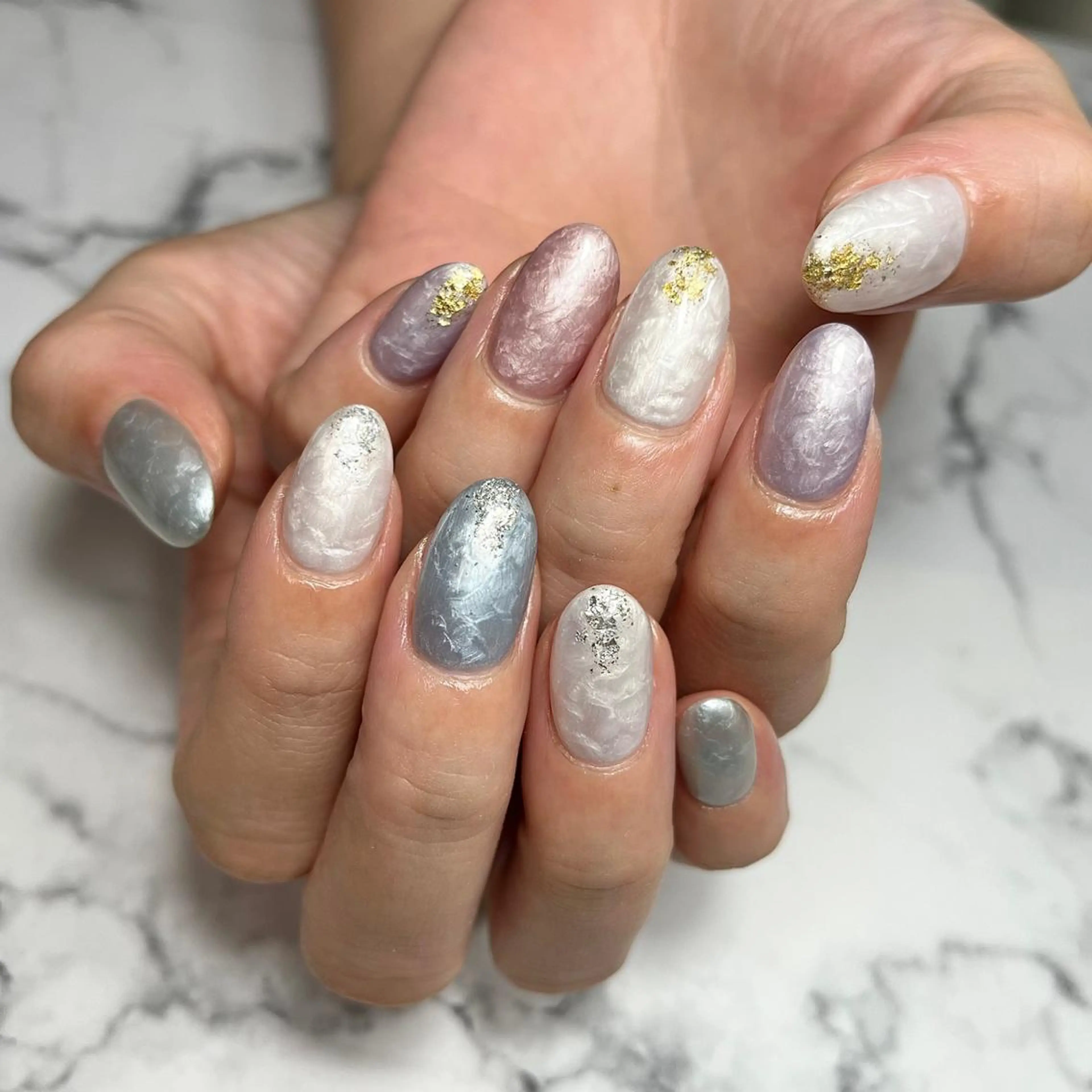 ネイル ブルー ジェルネイル 水色 持ち込み ニュアンスネイル ハンドネイル NAIL NOWのネイルデザイン