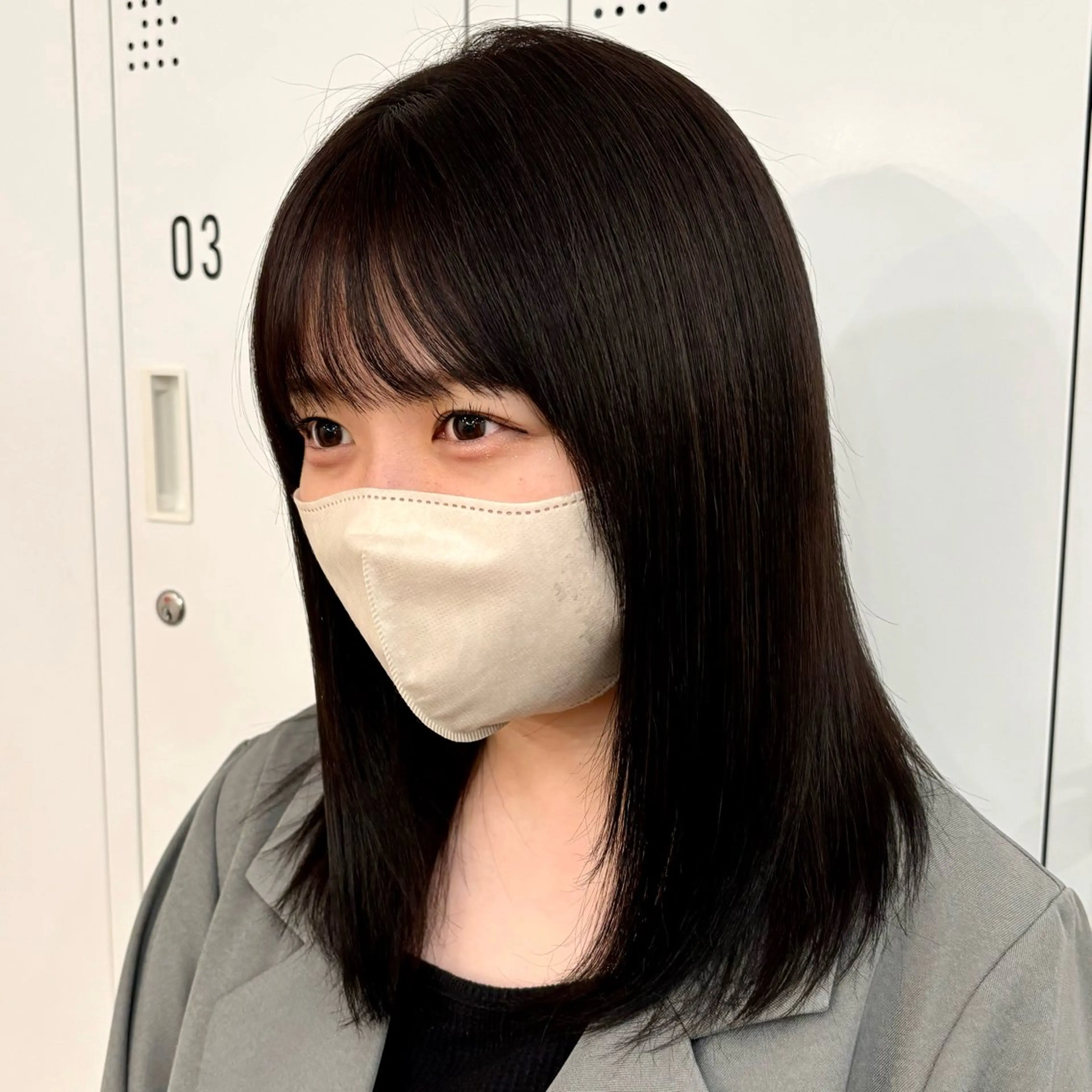 ミディアム カラー 透明感カラー カット ヘアカラー トリートメント ネヅ カオルのヘアスタイル