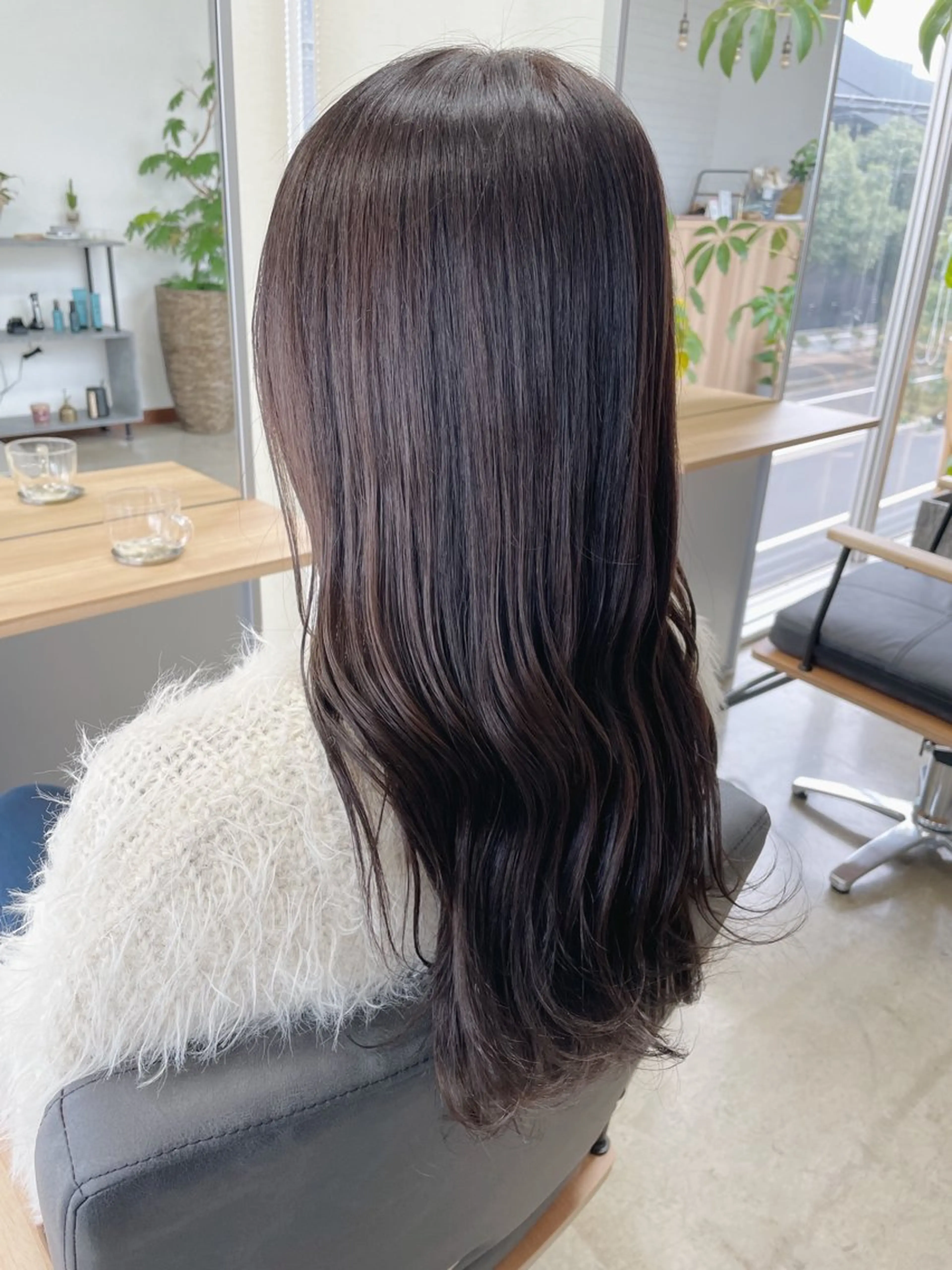 セミロング カラー 髪質改善とカラー特化 ✨Hito.nowaのヘアスタイル