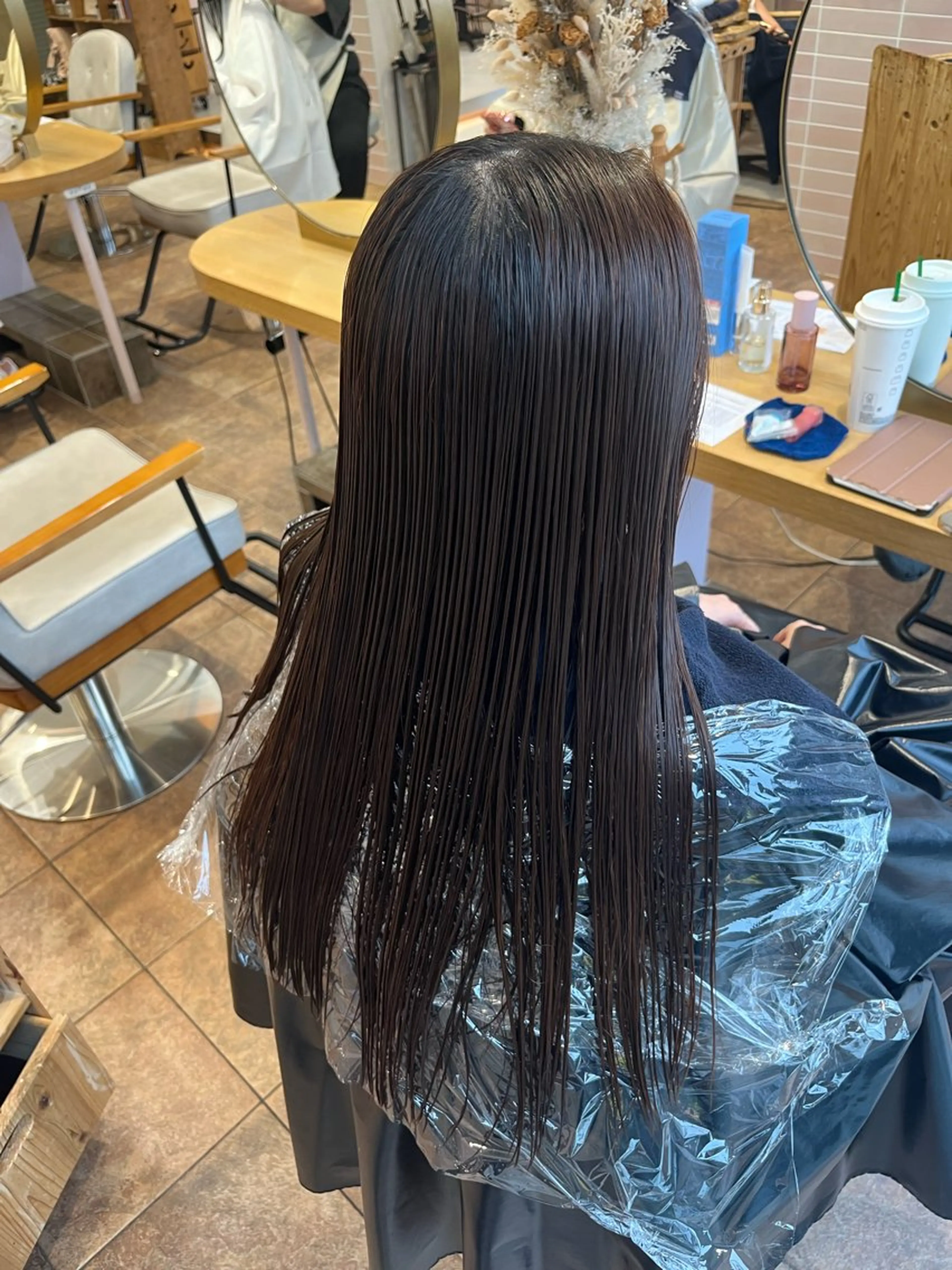 ロング カラー ブリーチ ダブルカラー 縮毛矯正 ヘアカラー トリートメント 北村 優斗のヘアスタイル