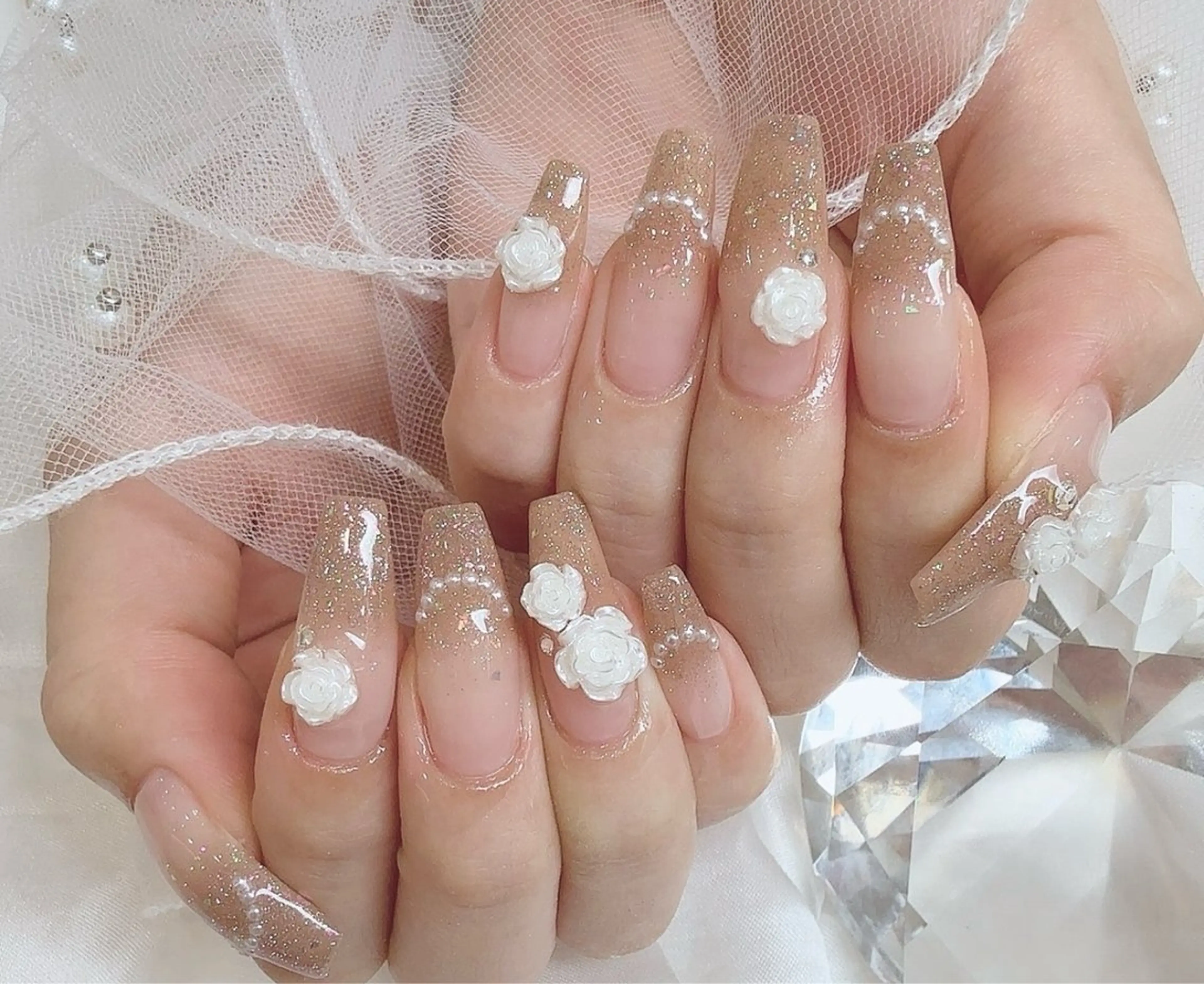 ネイル アートネイル ジェルネイル グラデーション マグネットネイル ニュアンスネイル ハンドネイル Ryu Nail Studio所属・Ryu Nail 新大久保のネイルデザイン