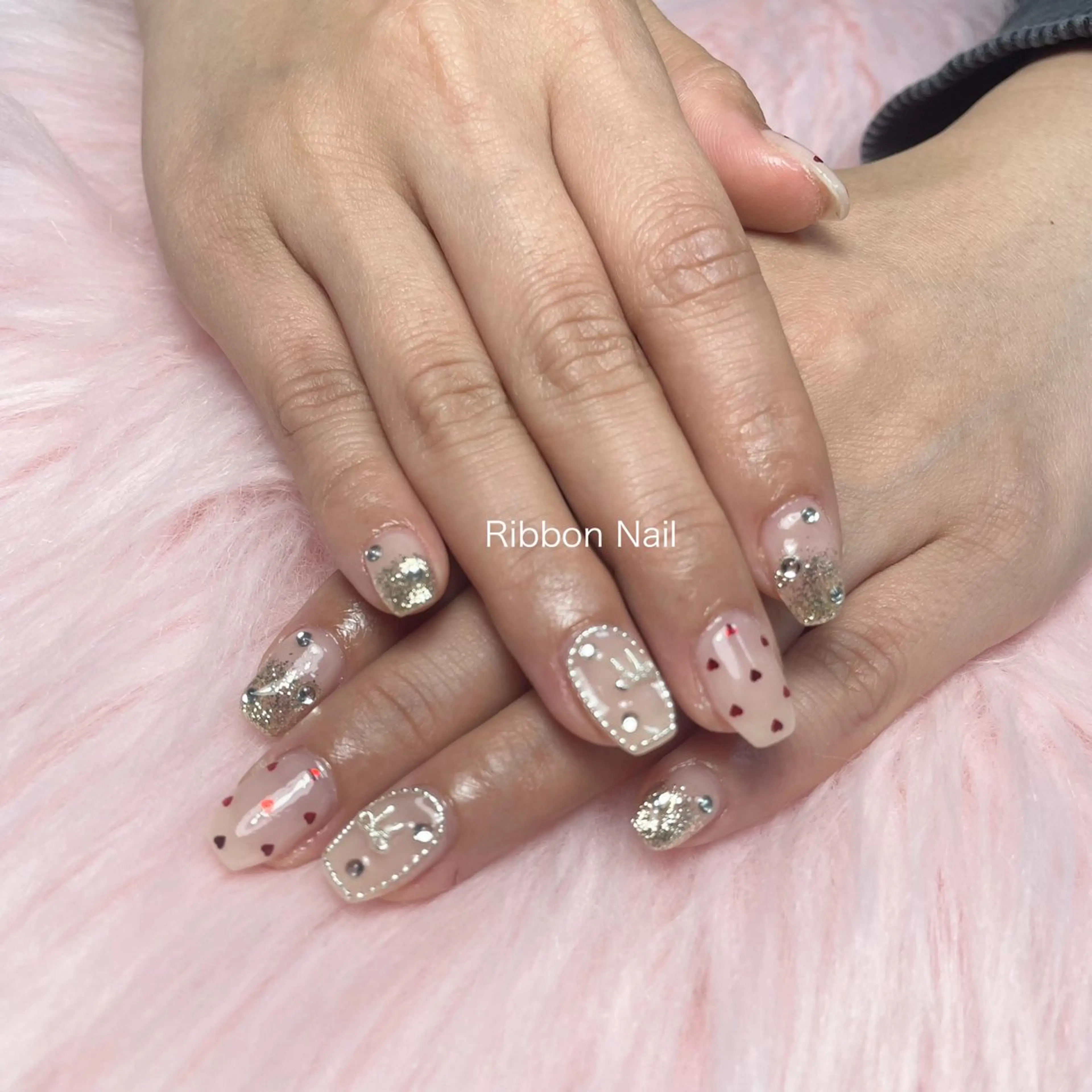 ネイル ガーリー ハンドネイル Ribbon nailのネイルデザイン