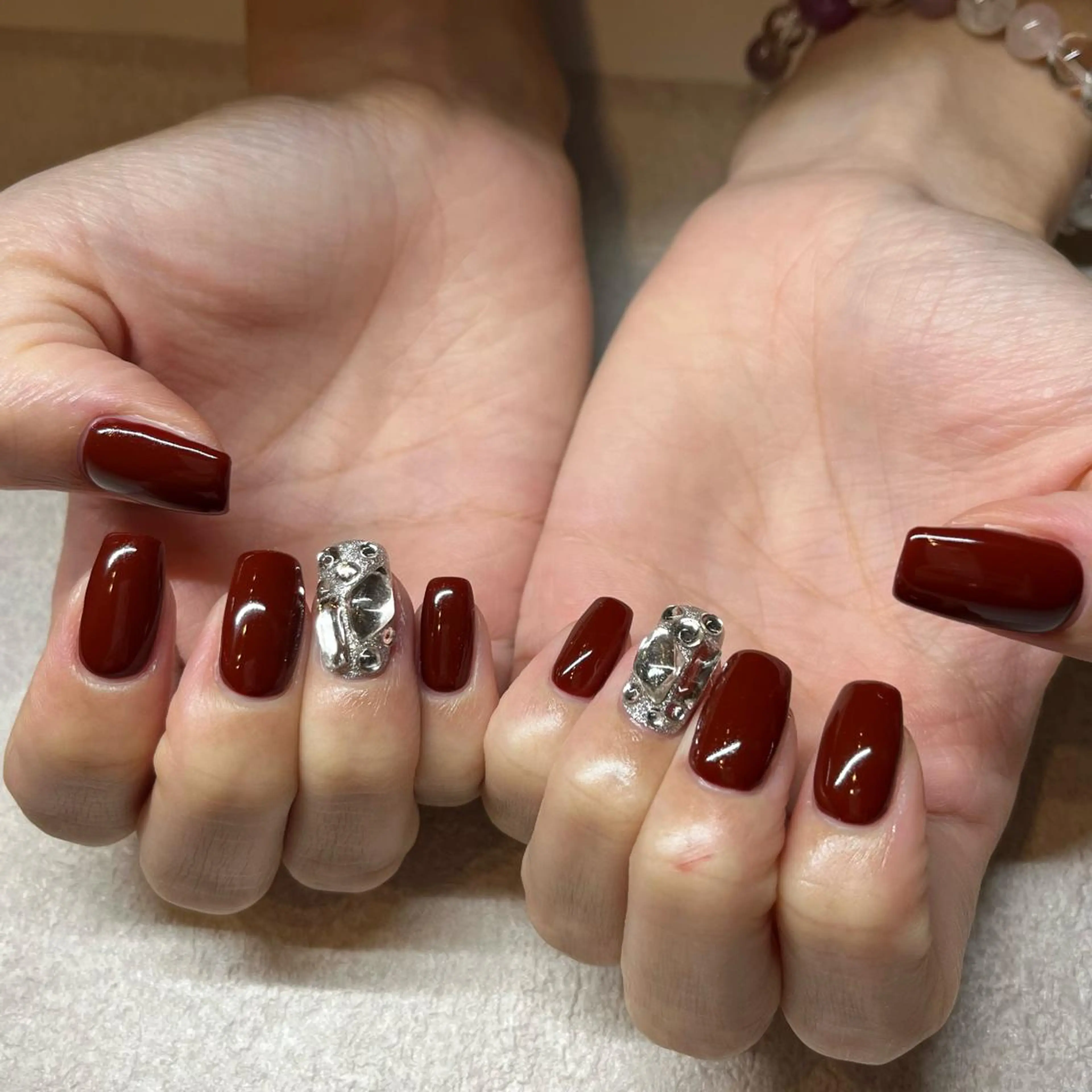 ネイル ハンドネイル NORA nail UMEDAのネイルデザイン