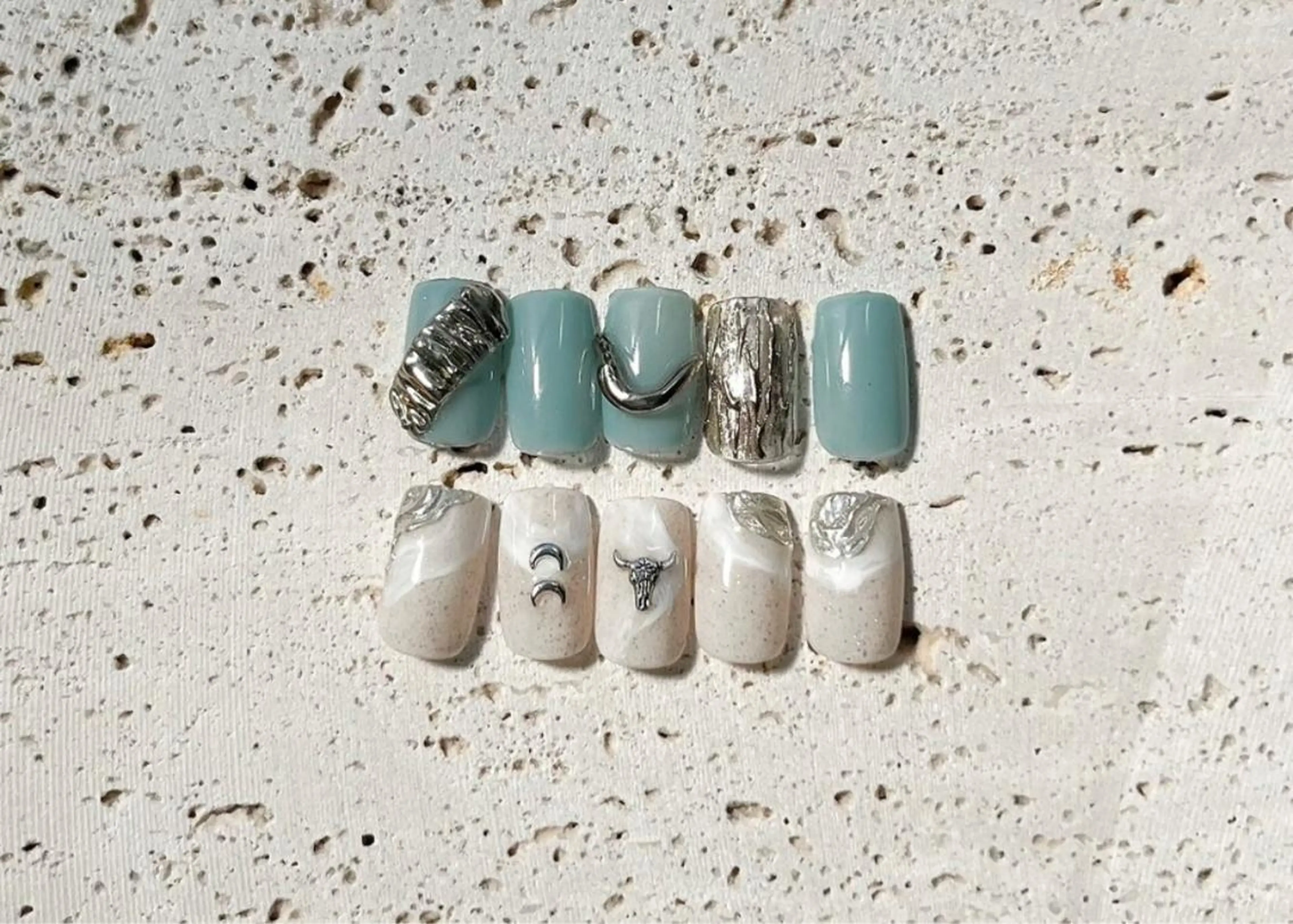 ネイル Gemies所属・Gemies_ RINA🫧のネイルデザイン