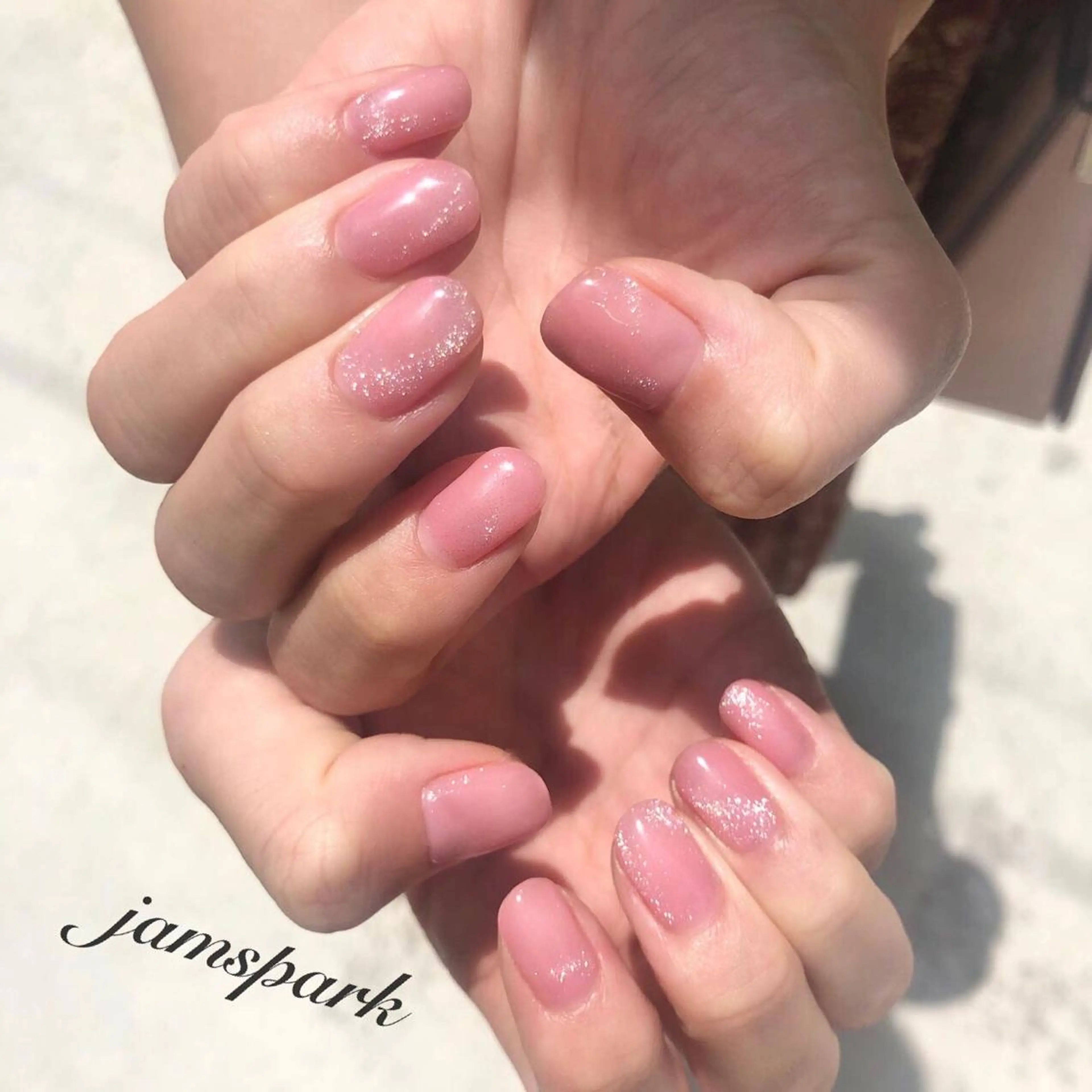 ネイル 入学式 ジェルネイル キラキラネイル マグネットネイル ニュアンスネイル ハンドネイル フットネイル jamspark ✨のネイルデザイン