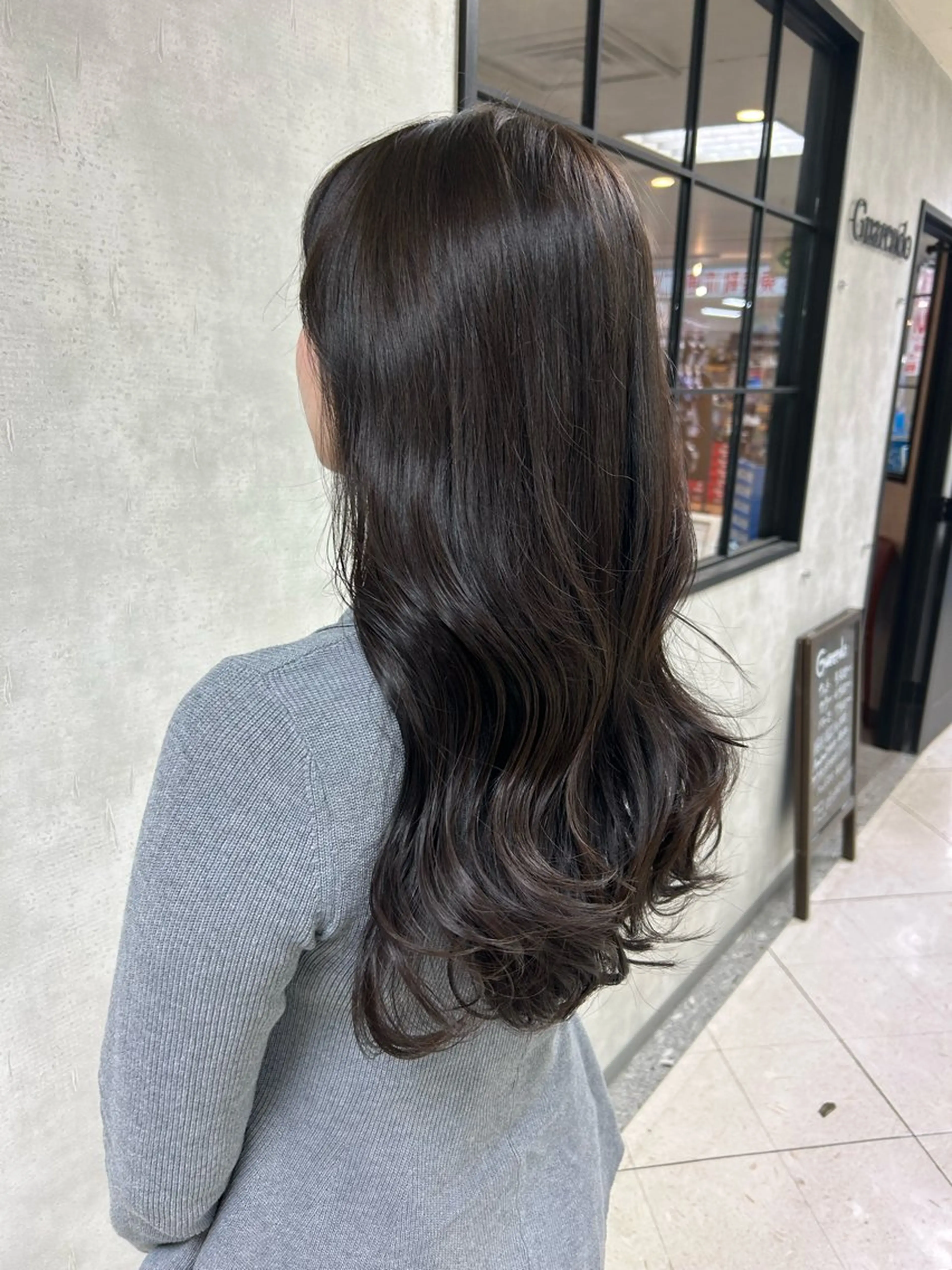 ロング カラー カット ヘアカラー トリートメント 🌈半谷 千尋⛅️✨のヘアスタイル