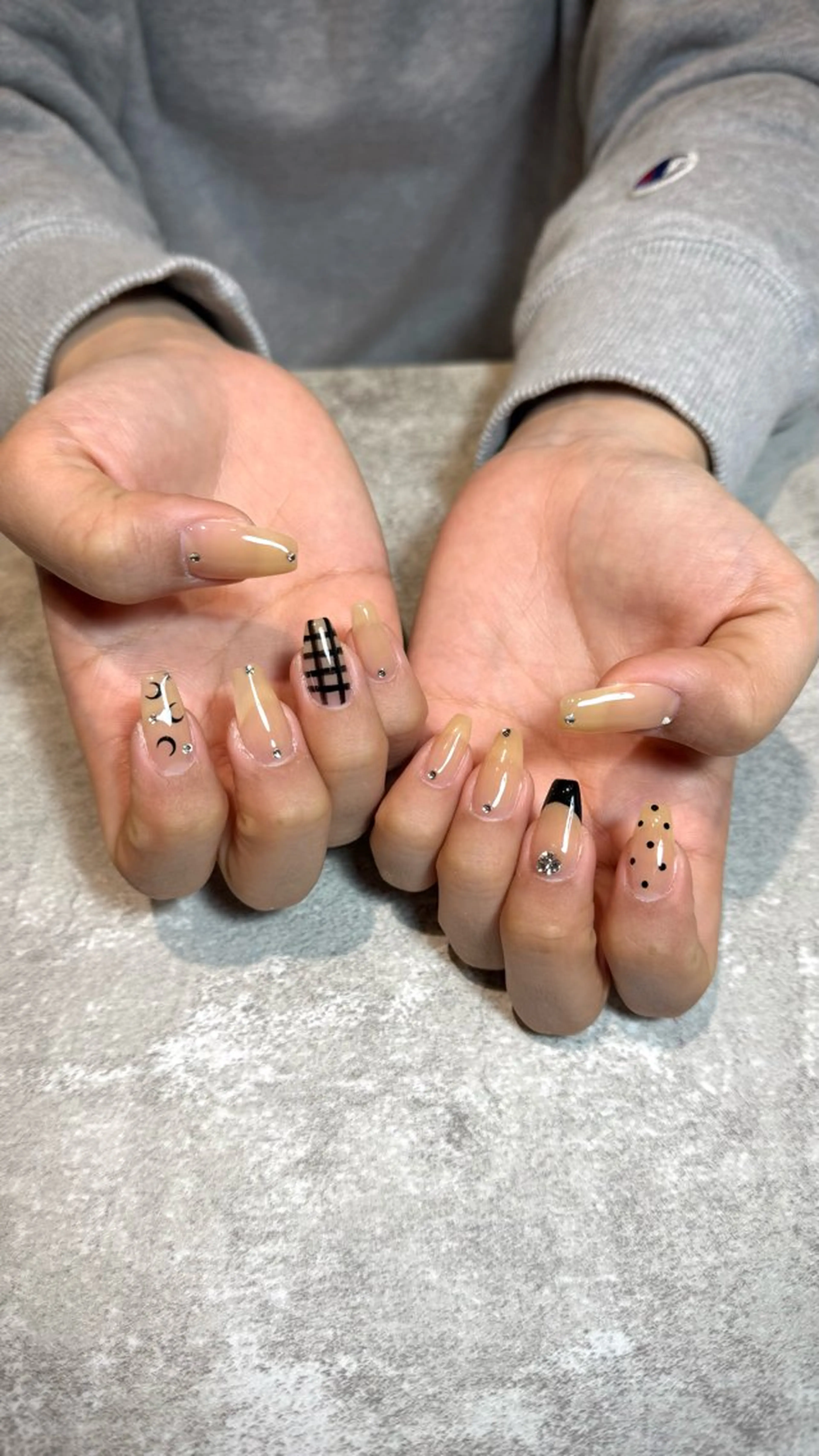 ネイル ハンドネイル Nail MOANAのネイルデザイン