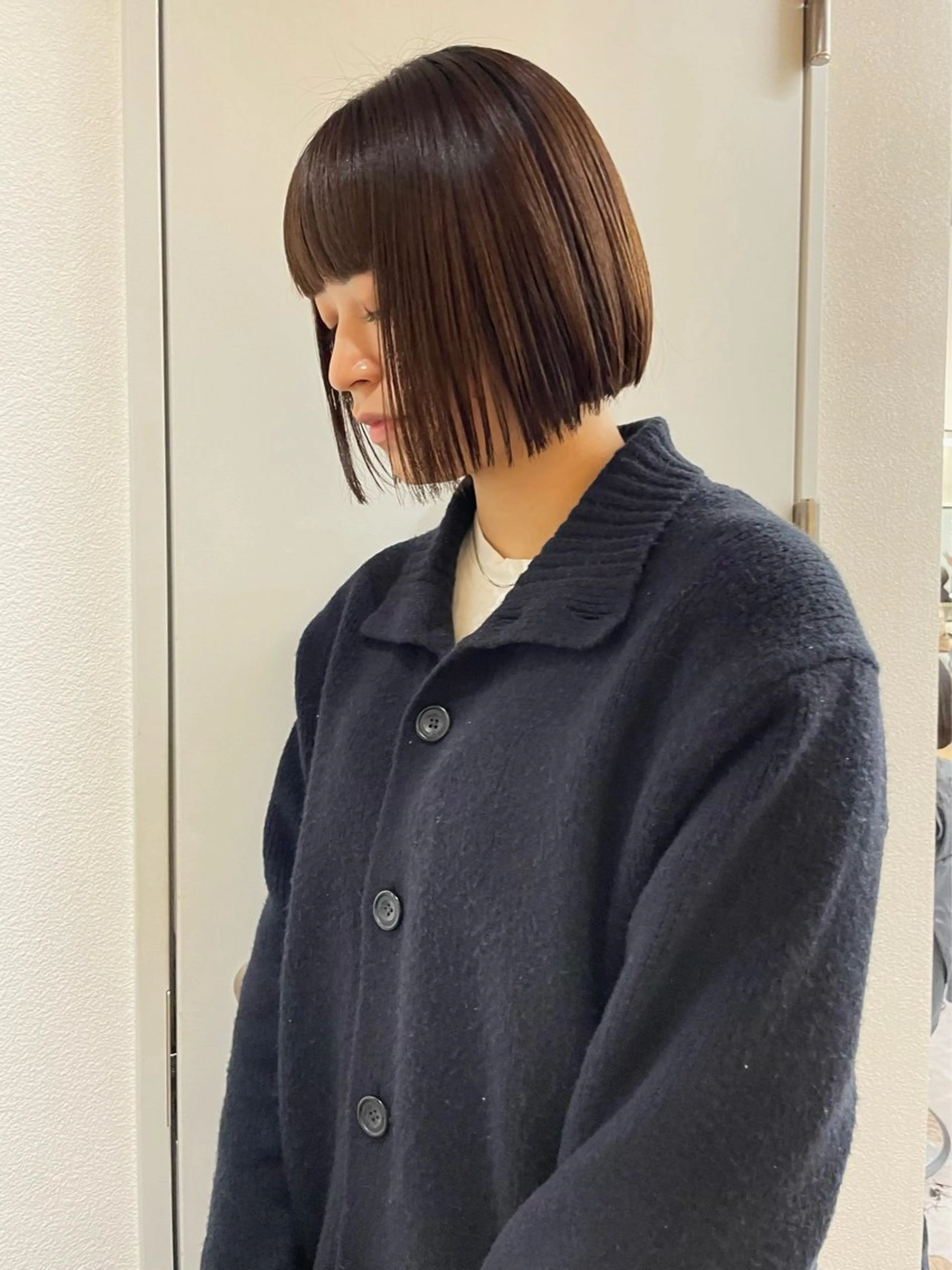 ショート 切りっぱなしボブ ボブ ワイドバング カット ヘアカラー くどうももか 浦和　ショート　ボブのヘアスタイル