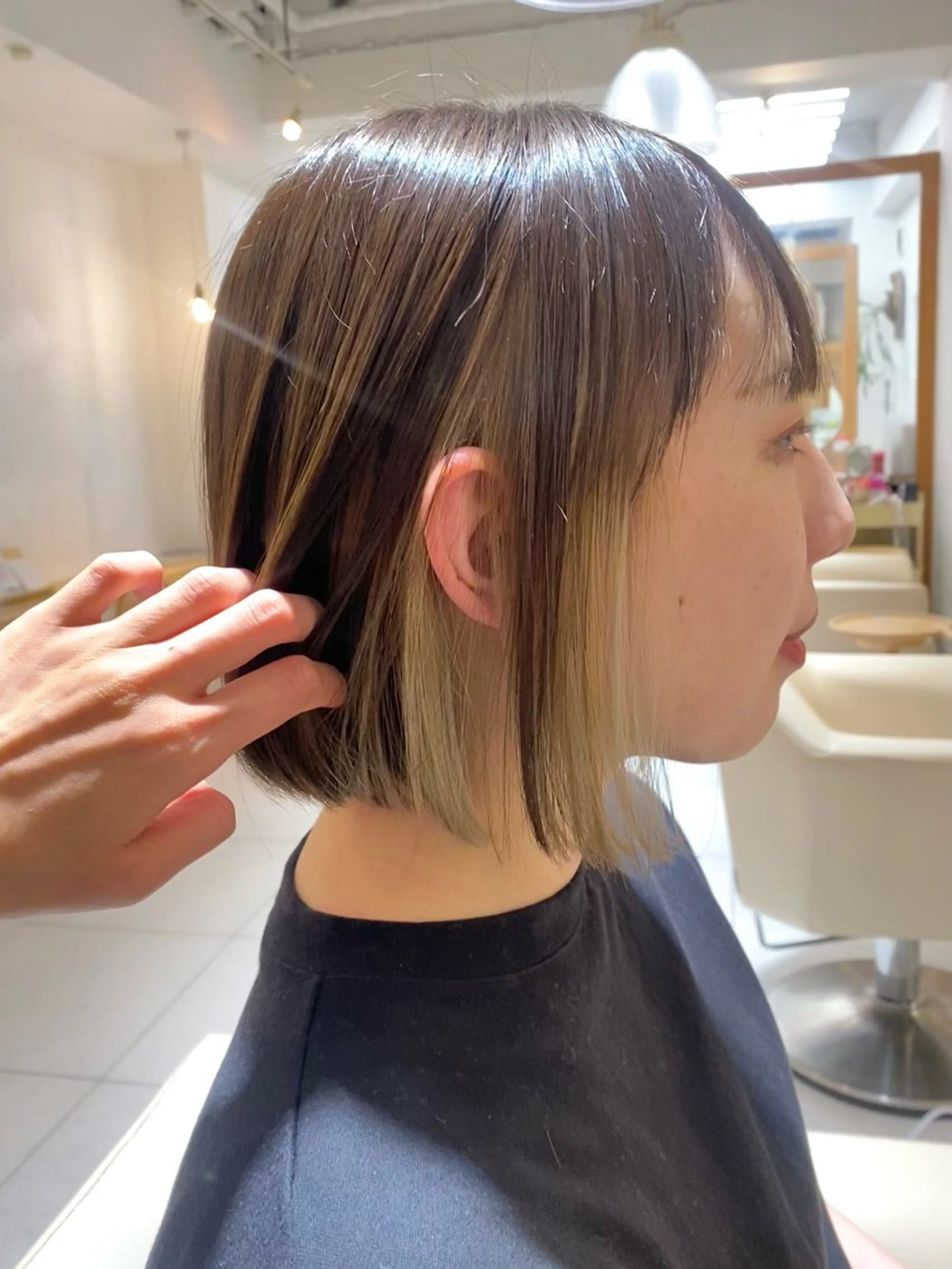 ショート カラー ヘアカラー 安永 涼のヘアスタイル