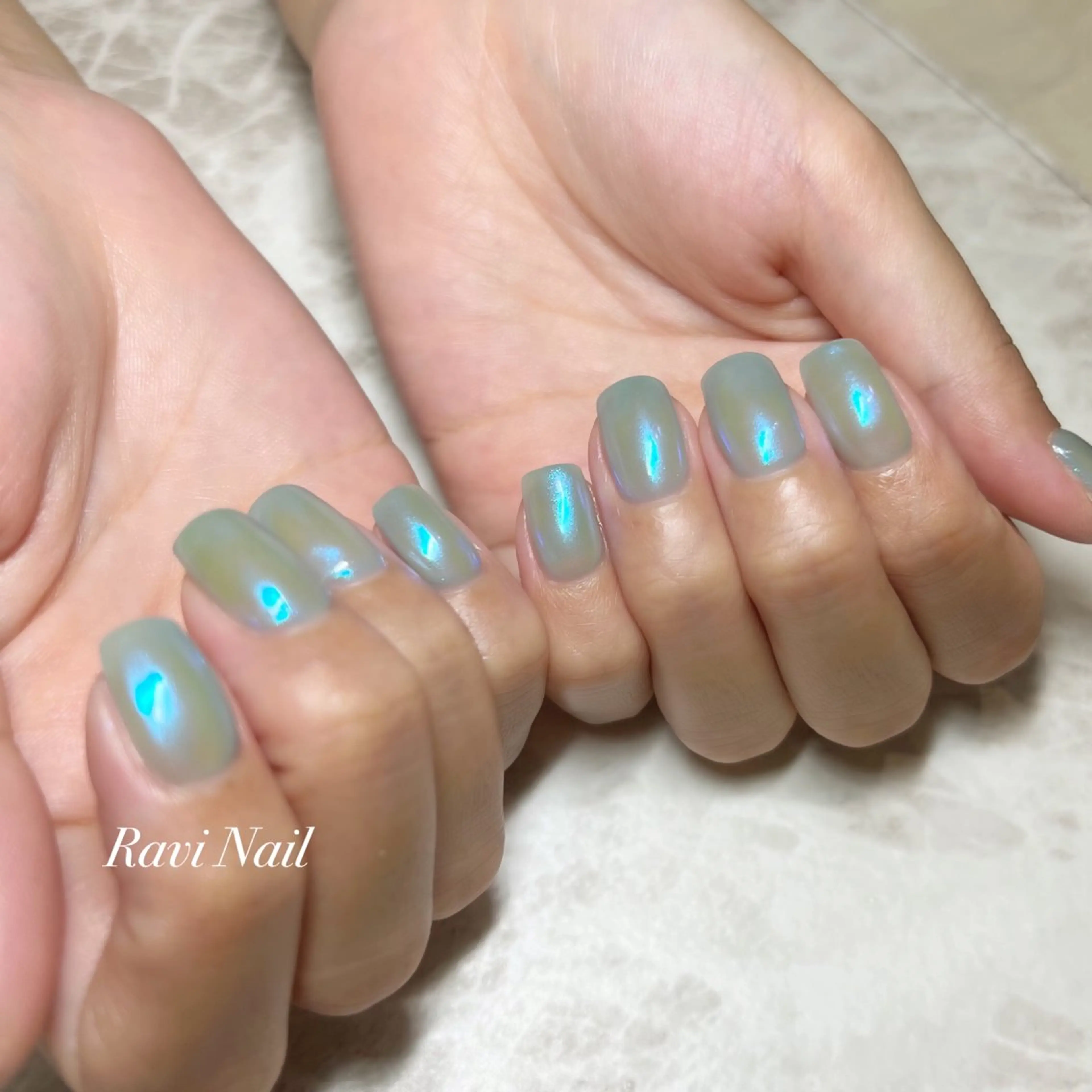 ネイル オーロラネイル ハンドネイル U. Minakoのネイルデザイン