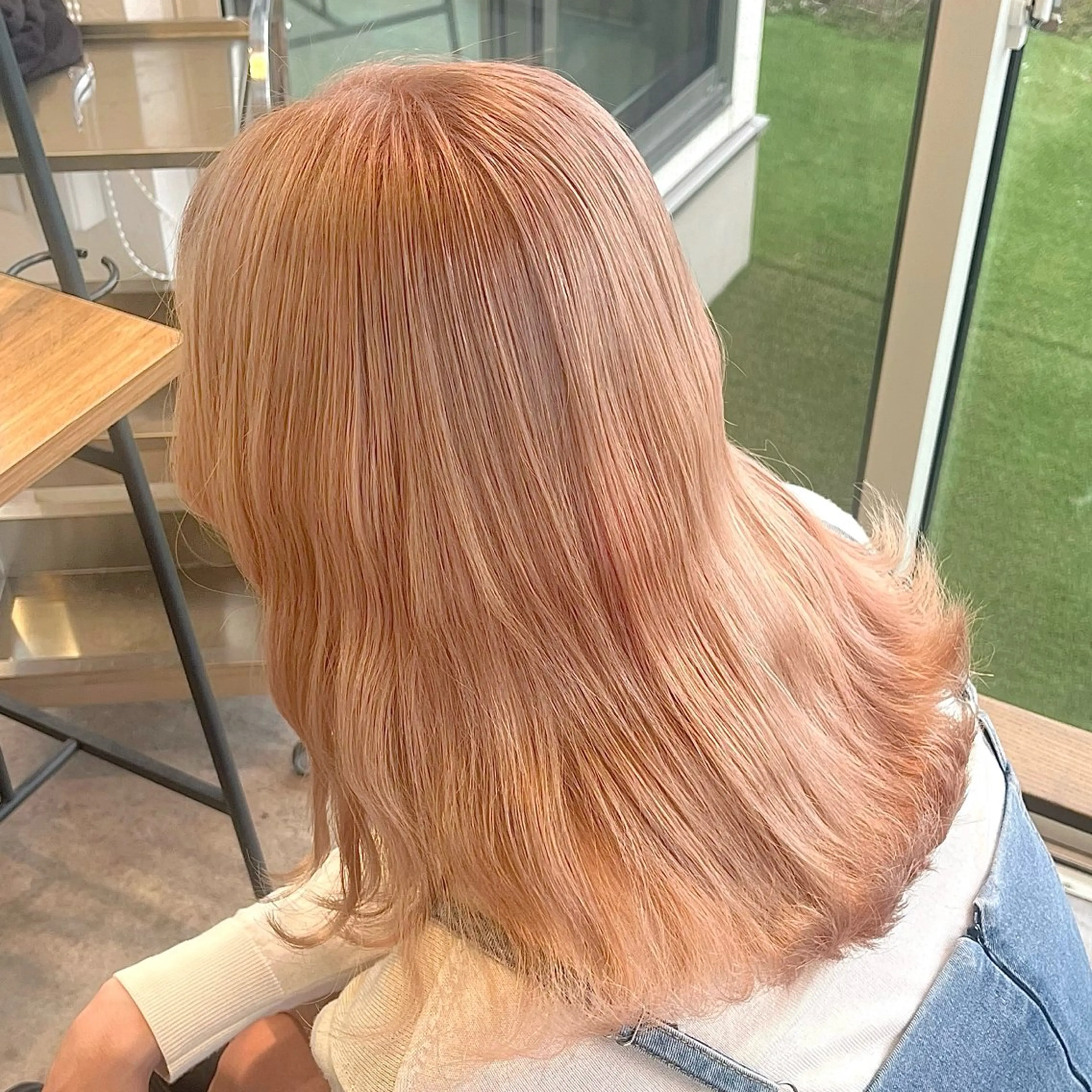 セミロング ヘアカラー トリートメント STRAAL所属・カラーモデル🩷 ゆうかのヘアスタイル