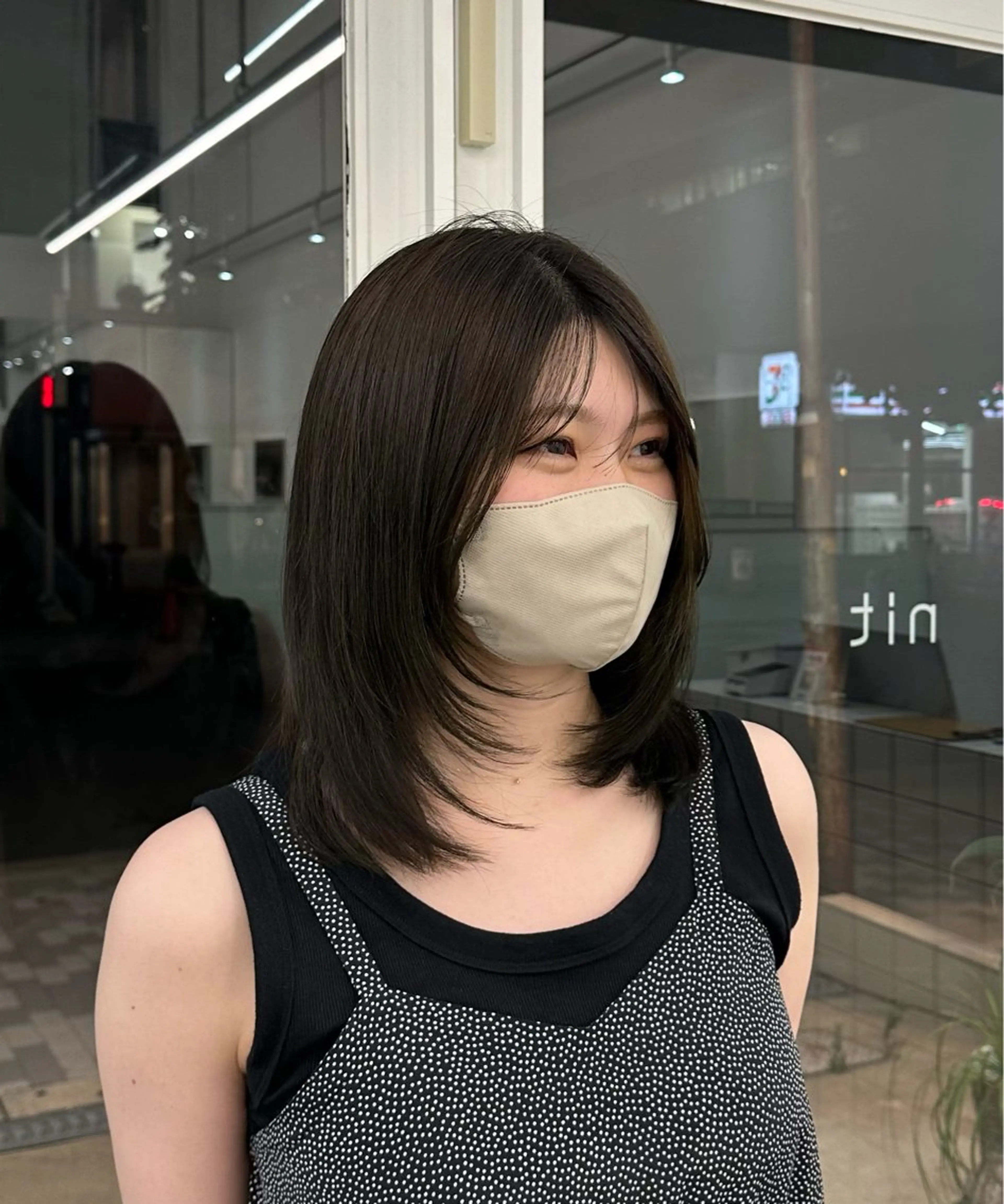 カラー shizuku / 🕊️透明感艶カラーのヘアスタイル