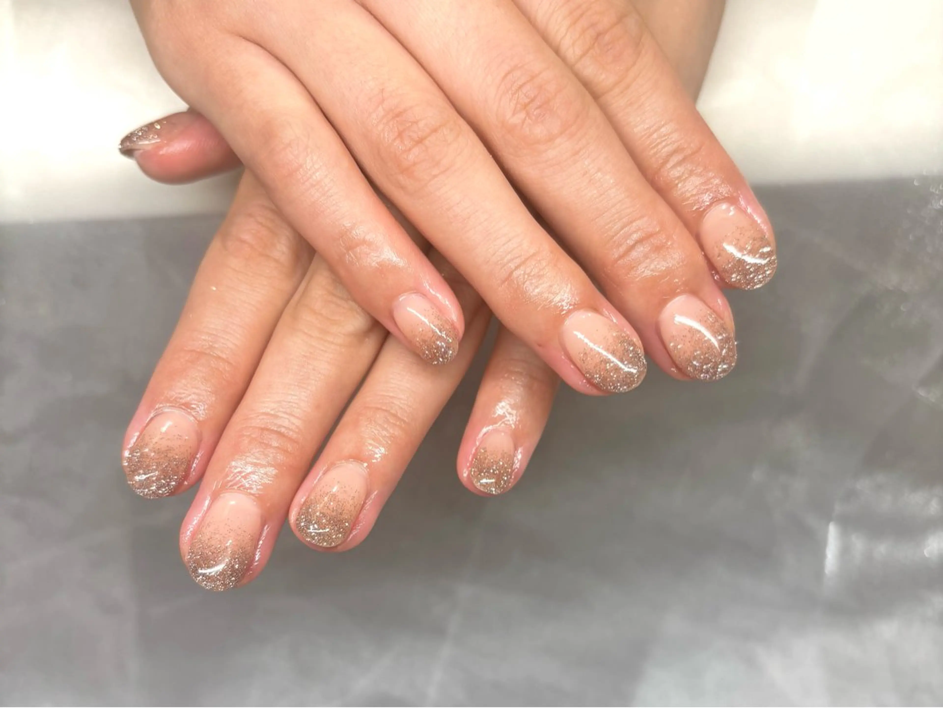 【Hand】グラデーションネイル◆ご新規様オフ無料 ¥4000→¥2900の写真