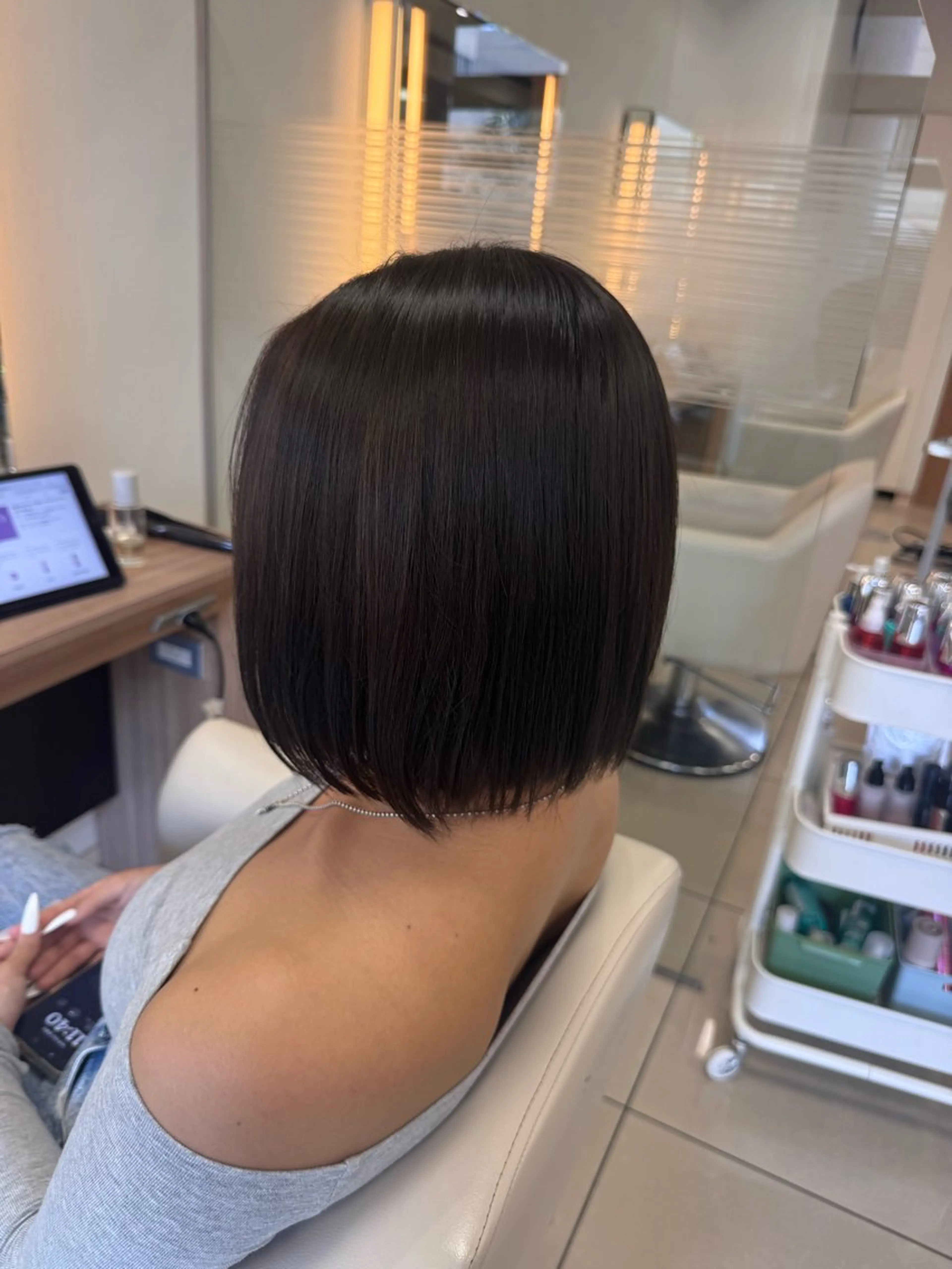 ショート 艶カラー/ベージュ カラー/tuburaのヘアスタイル