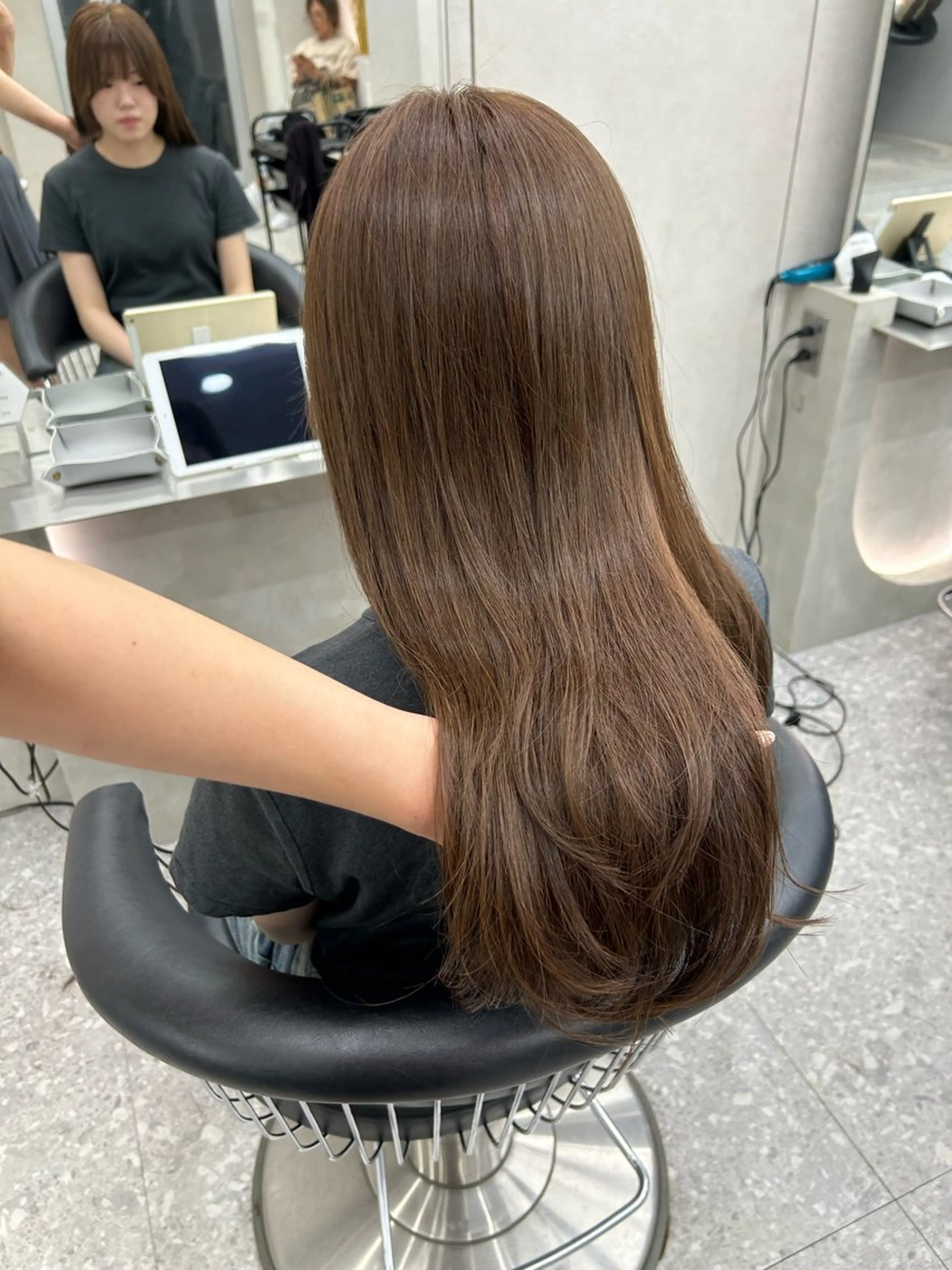 ミディアム カラー ヘアアレンジ カット ヘアカラー トリートメント ベージュ🎀 ふみかのヘアスタイル