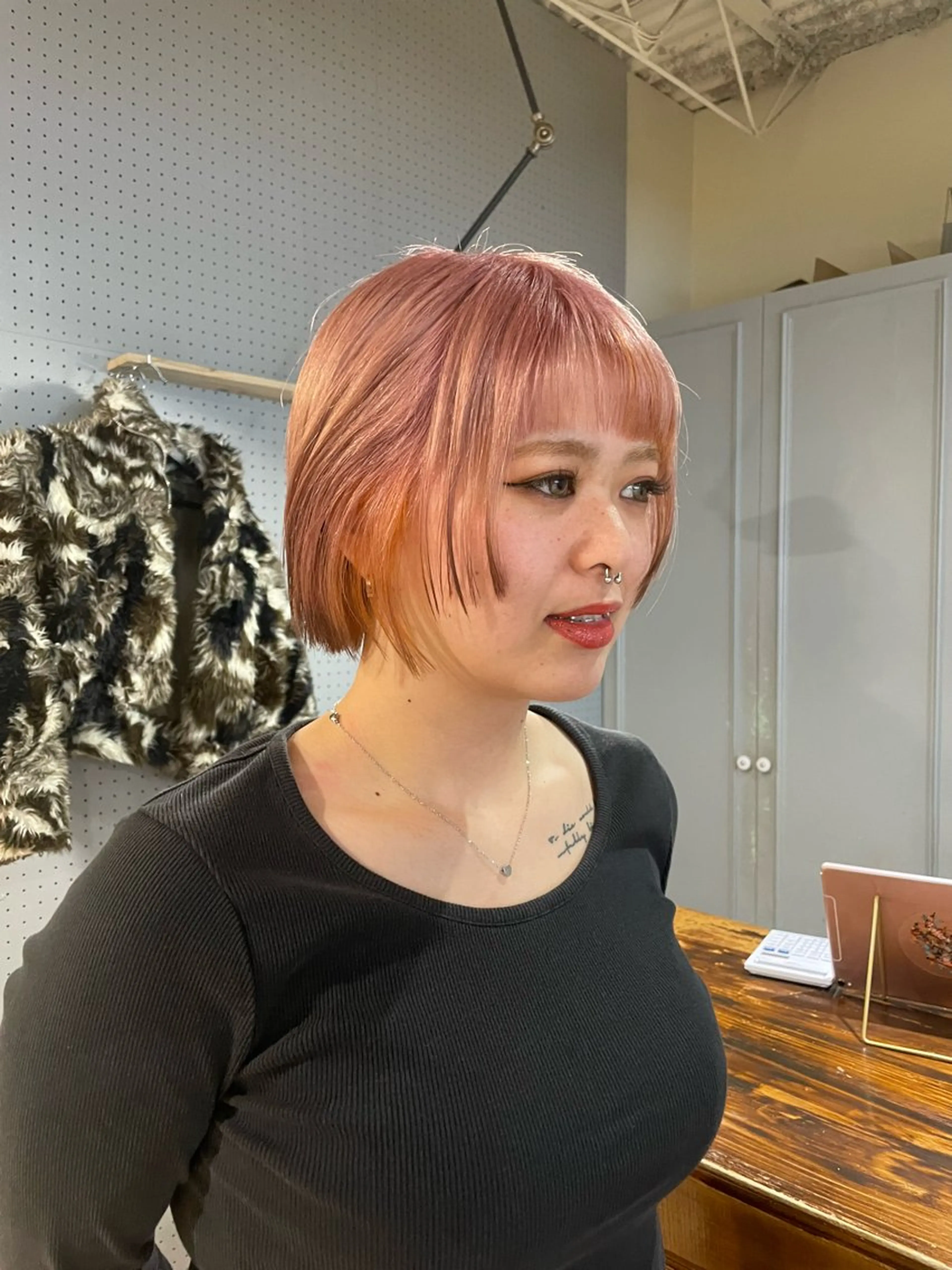 ショート カラー ヘアカラー トリートメント 🤩噂のMr.髪ポジ ティブ®️yu🤩のヘアスタイル
