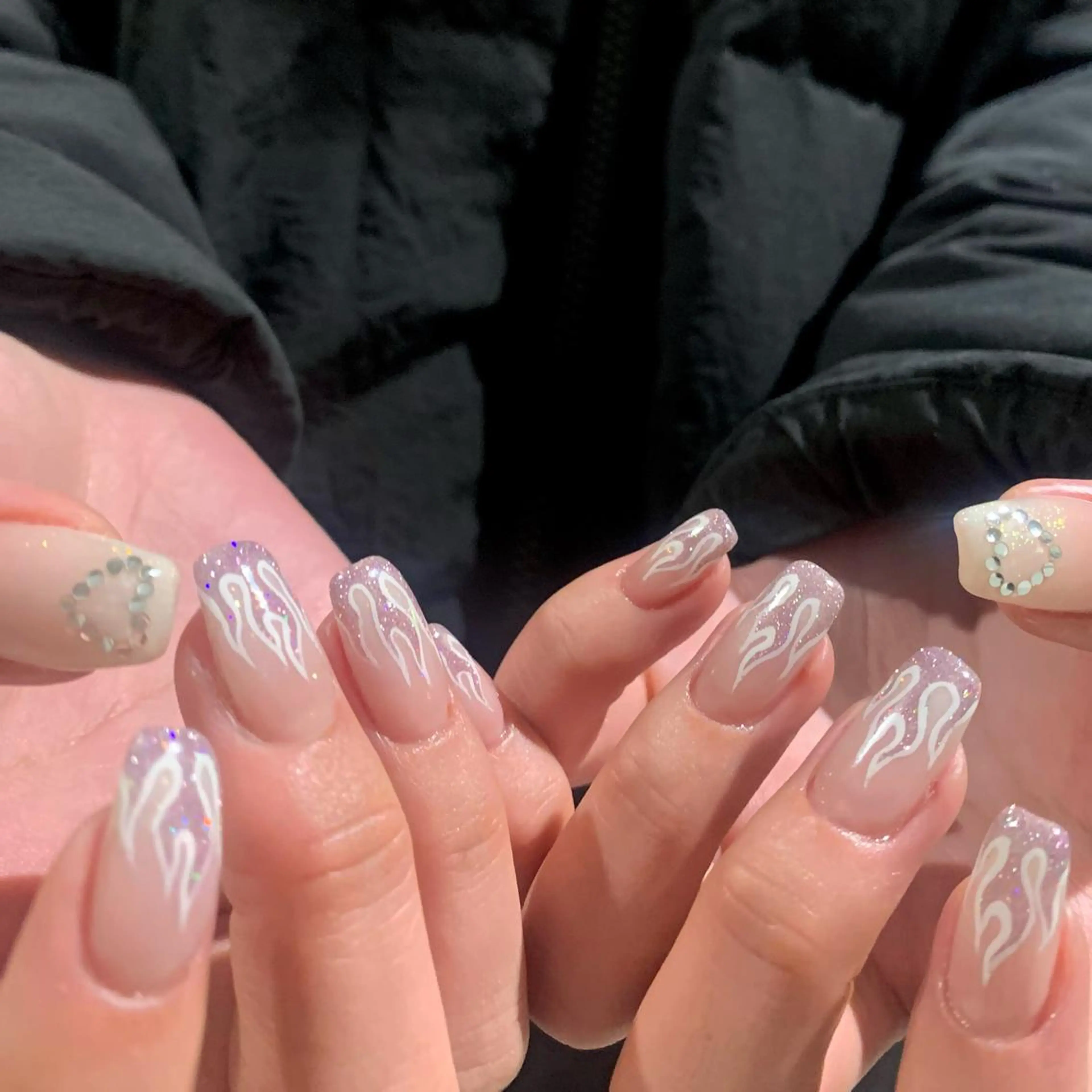 ネイル kana/モード ・グランジ໒꒱のネイルデザイン