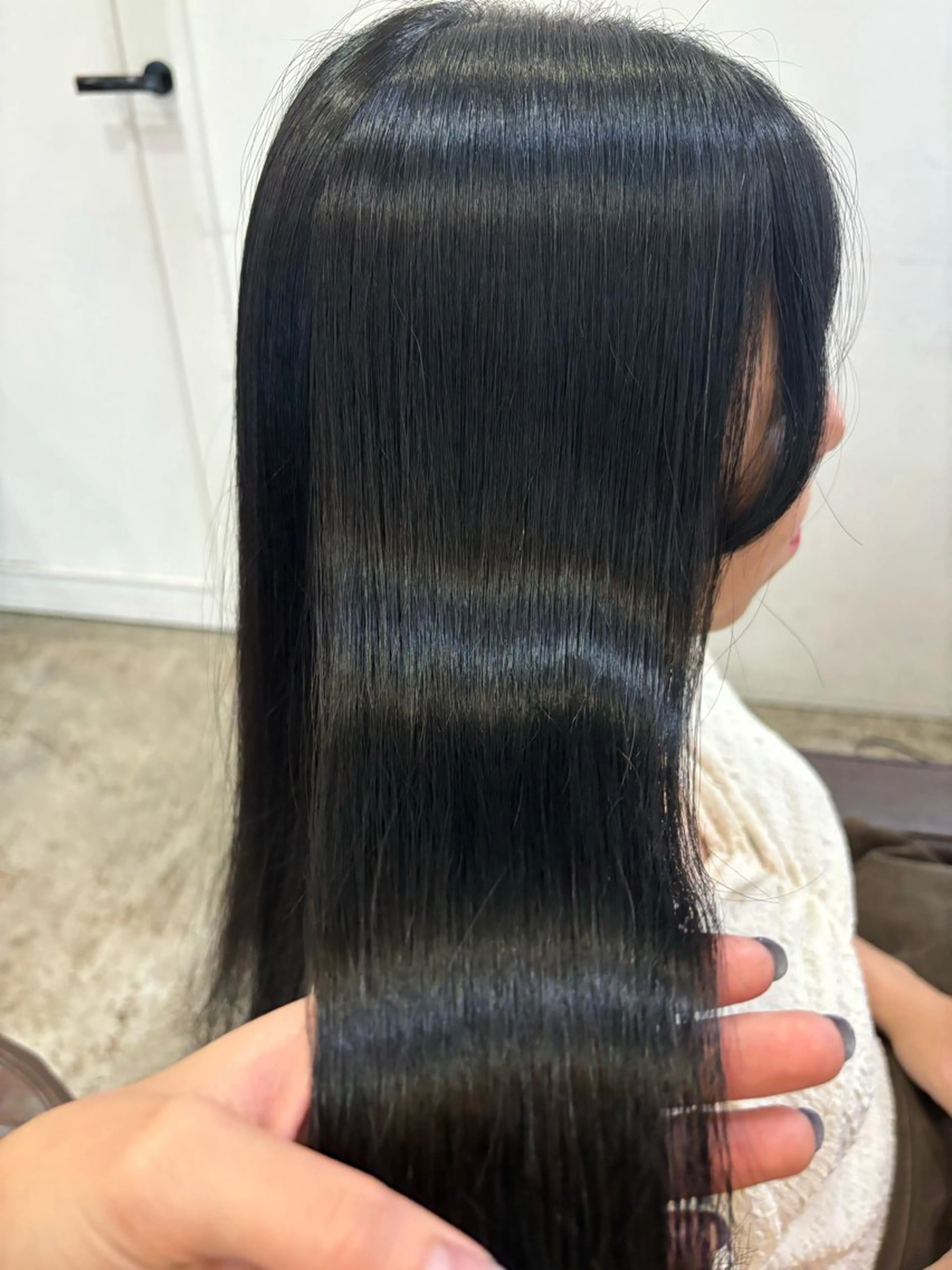 ロング ヘアカラー トリートメント 髪質改善特化🫧韓国 🇰🇷amiruのヘアスタイル