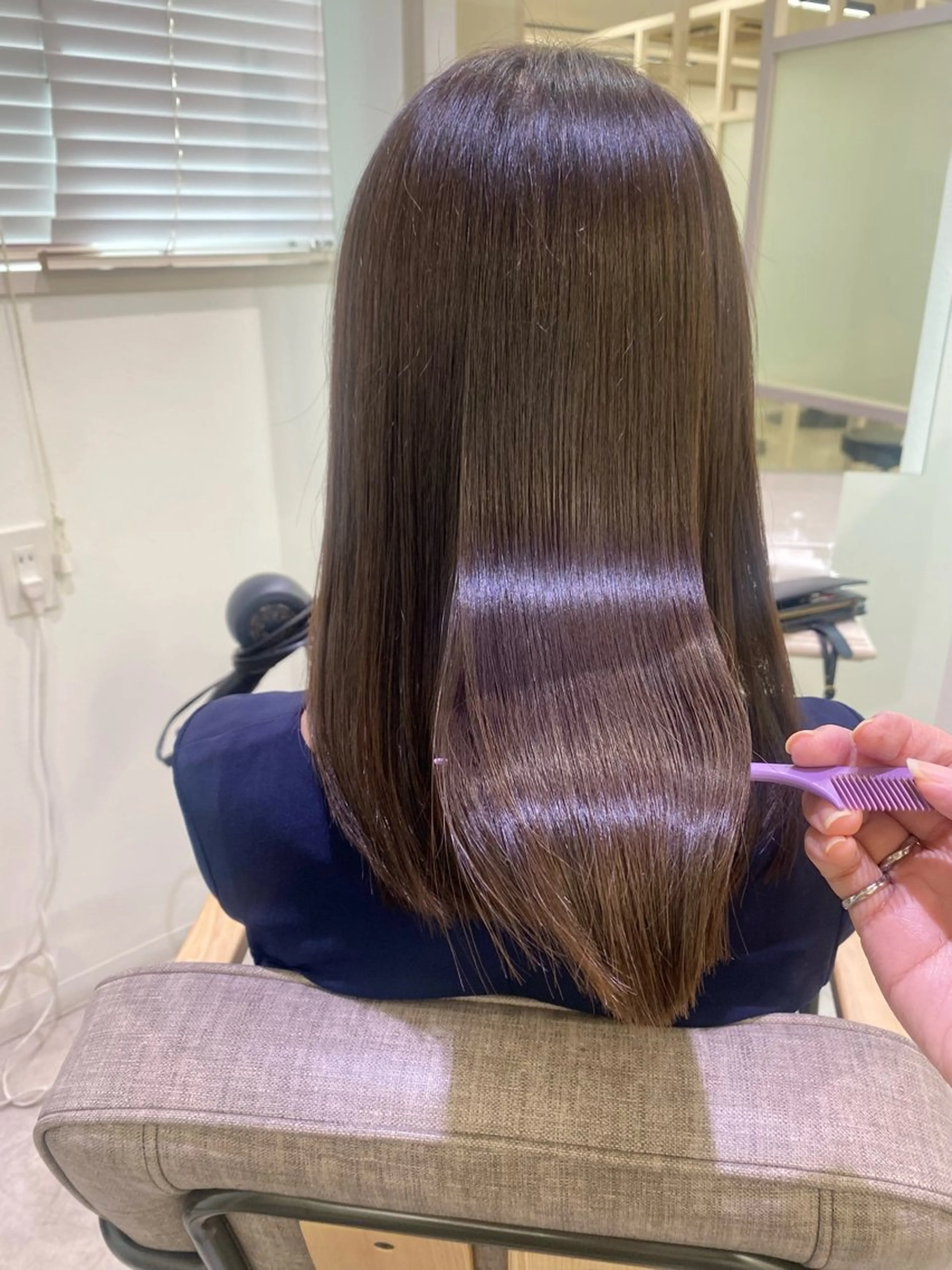 似合わせカット＋艶カラー＋高濃度水素トリートメント＋マイクロバブル🌷の写真