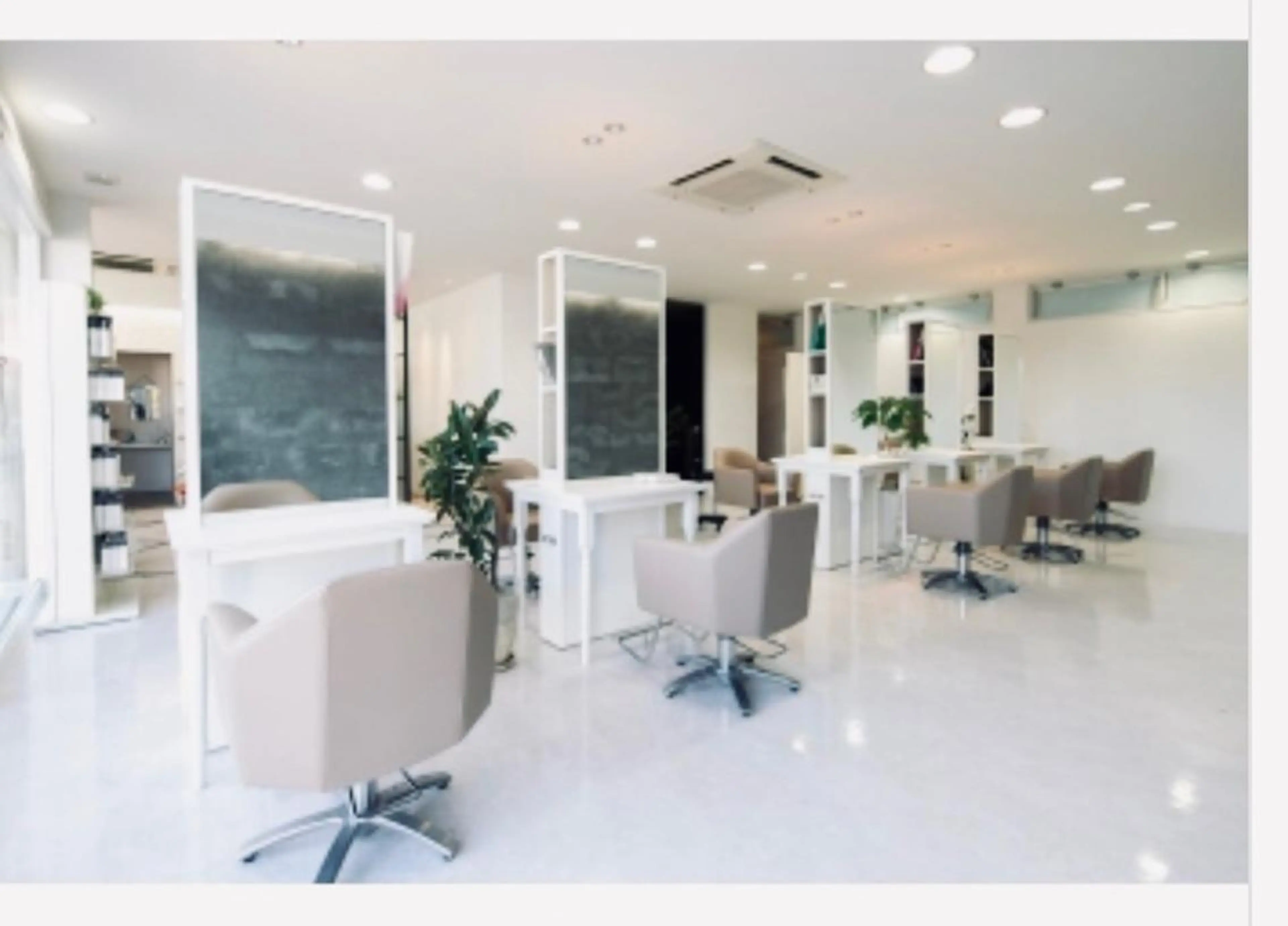 nolla(ノーラ)所属・YOKOI SHINJIのヘアスタイル