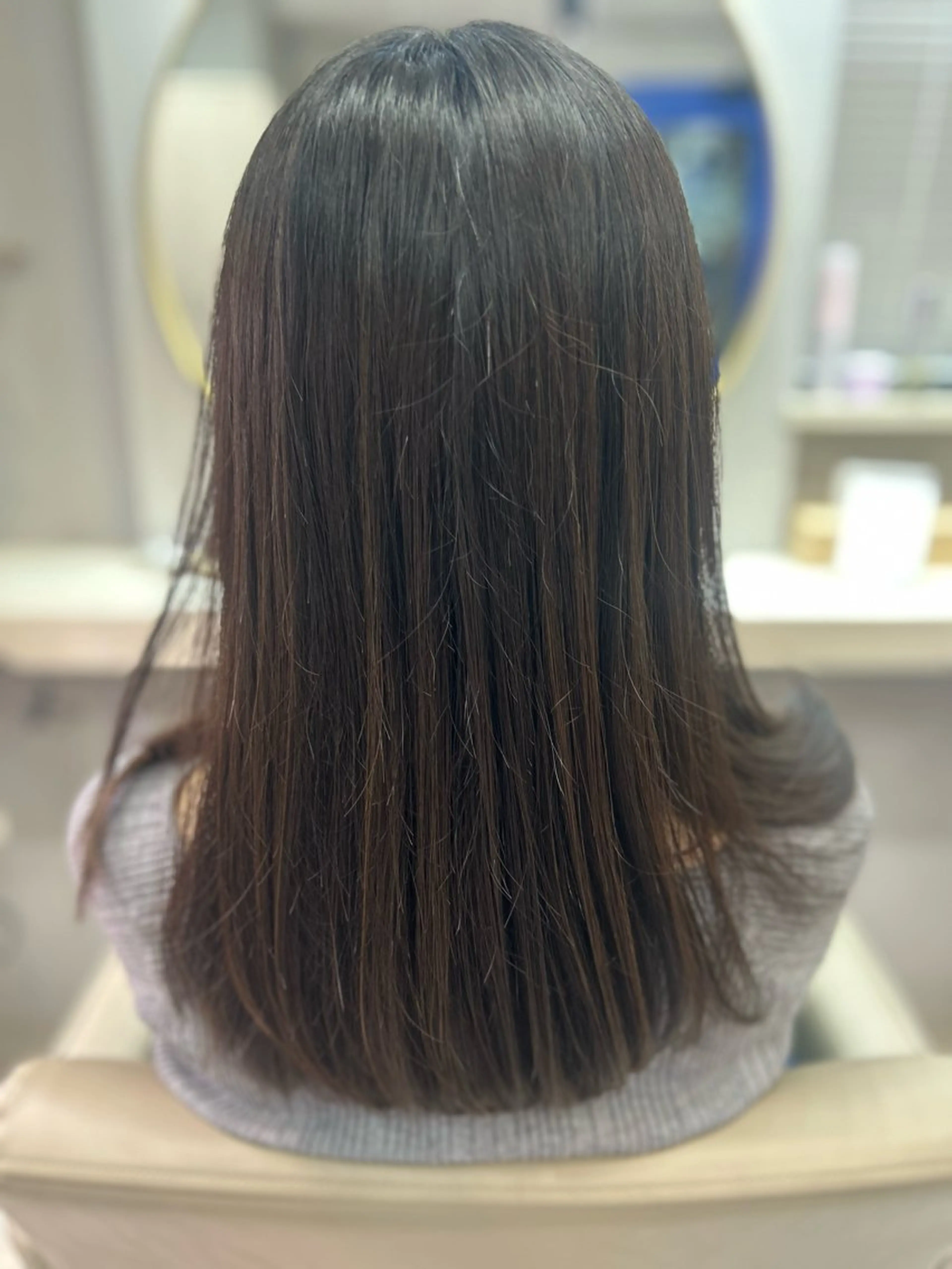 セミロング カット 池田 太一のヘアスタイル