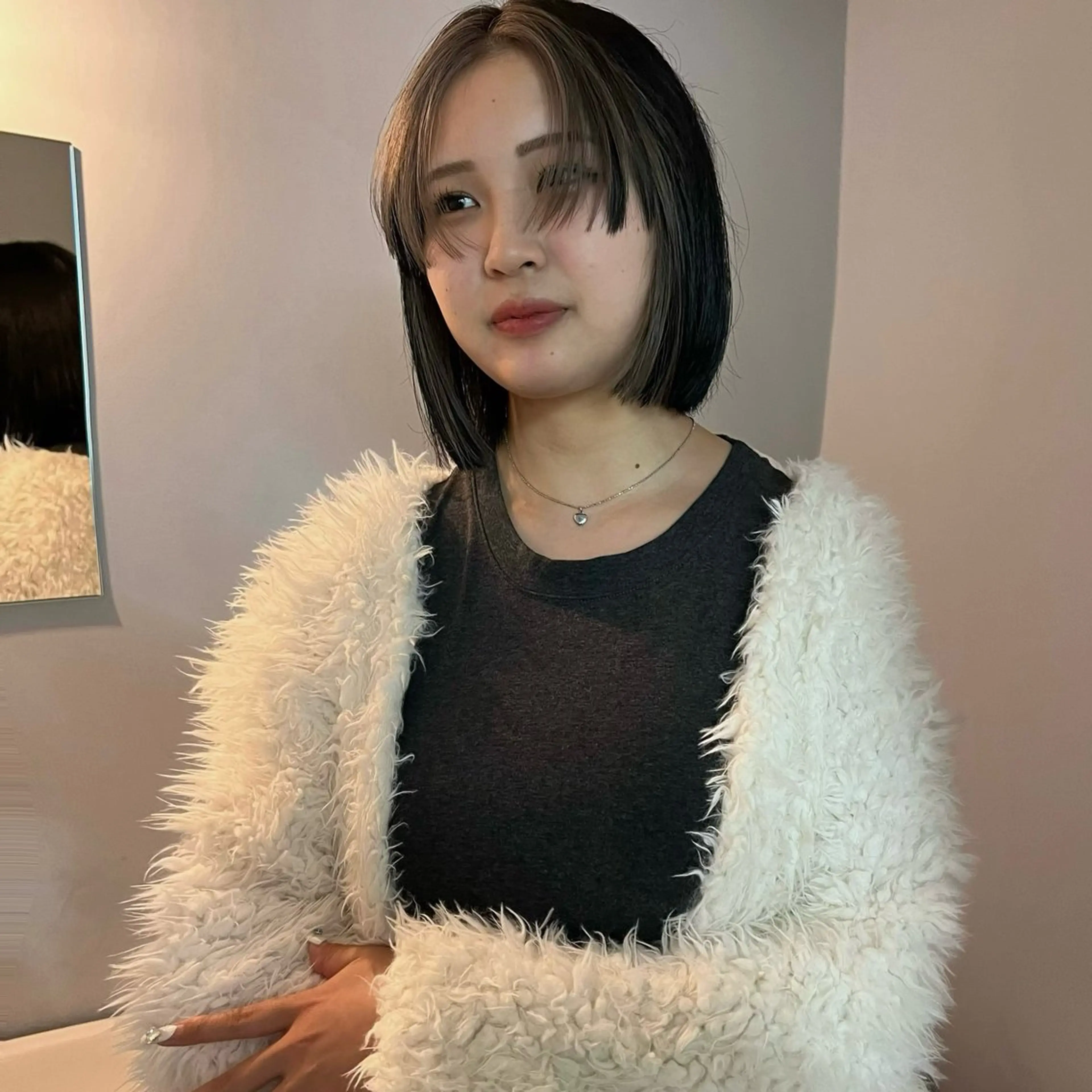 ミディアム 舟橋耀/ブリーチカラ ー/レイヤーカットのヘアスタイル