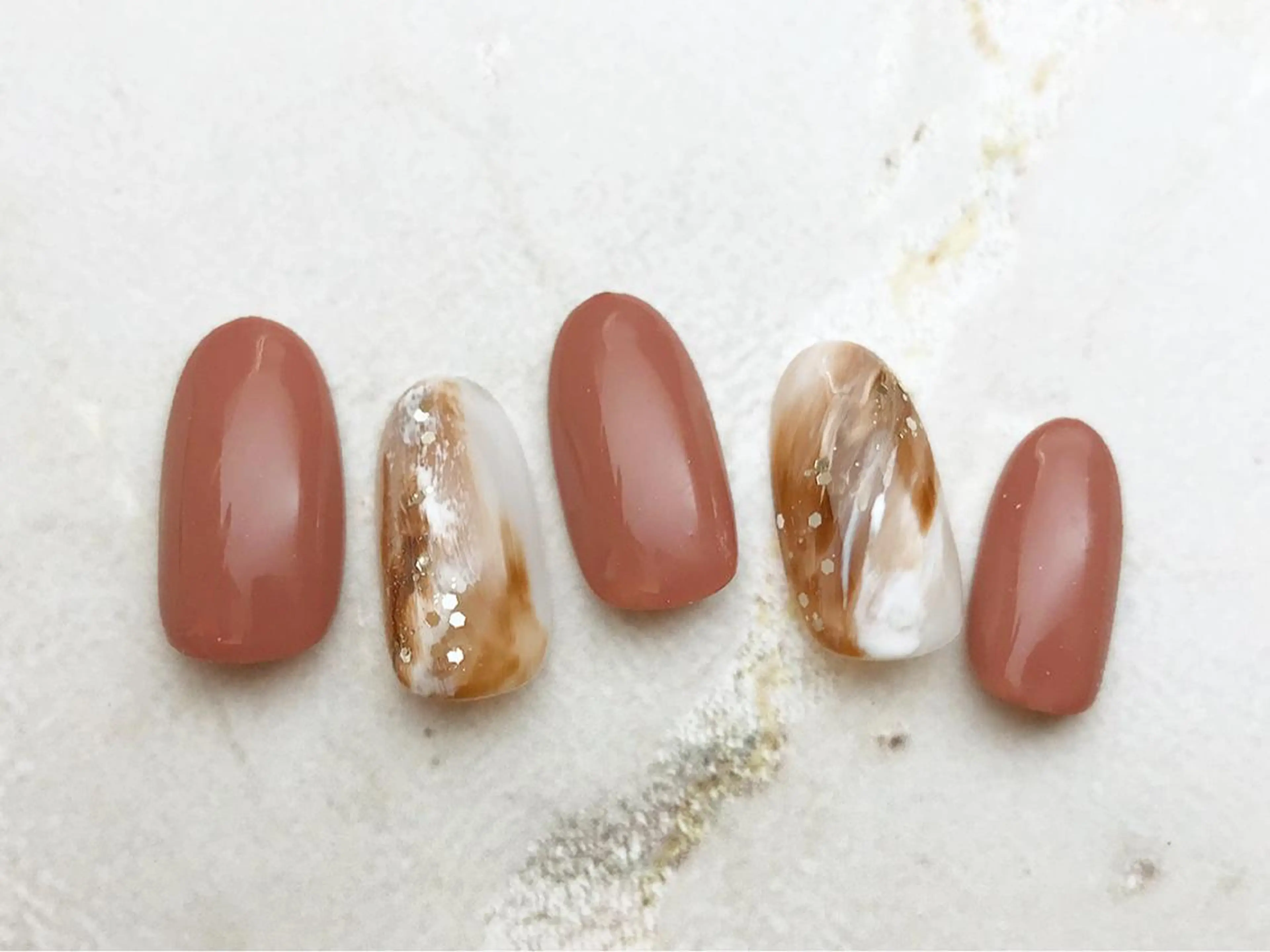 ネイル リセ有楽町店 ネイリストのネイルデザイン