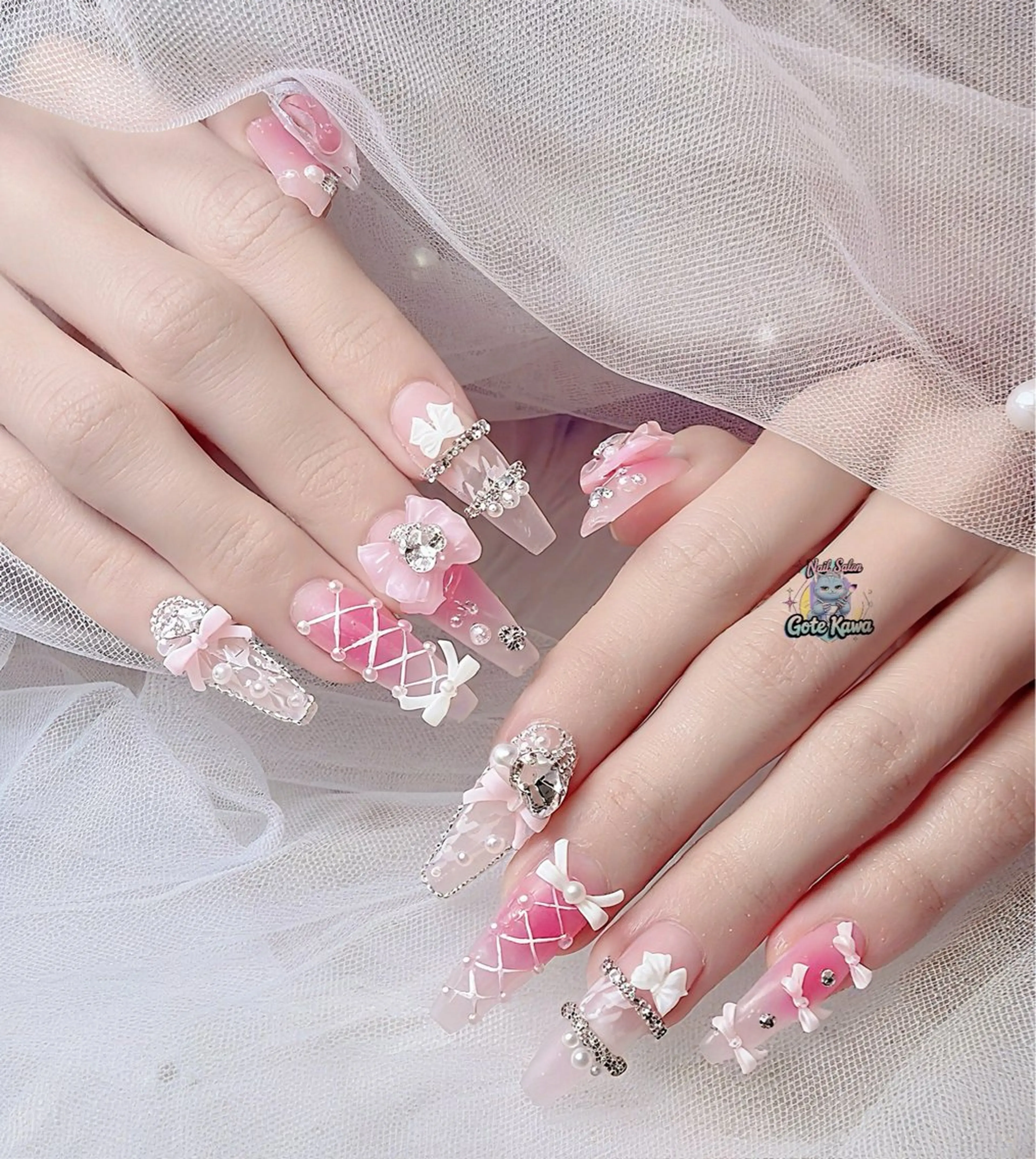 ネイル 持ち込み ピンク リボン ネイルチップ ワンホンネイル ハンドネイル ハンドケア GOTE KAWA Nail Salon(ゴテかわ)所属・Gote Kawa nail salonのネイルデザイン