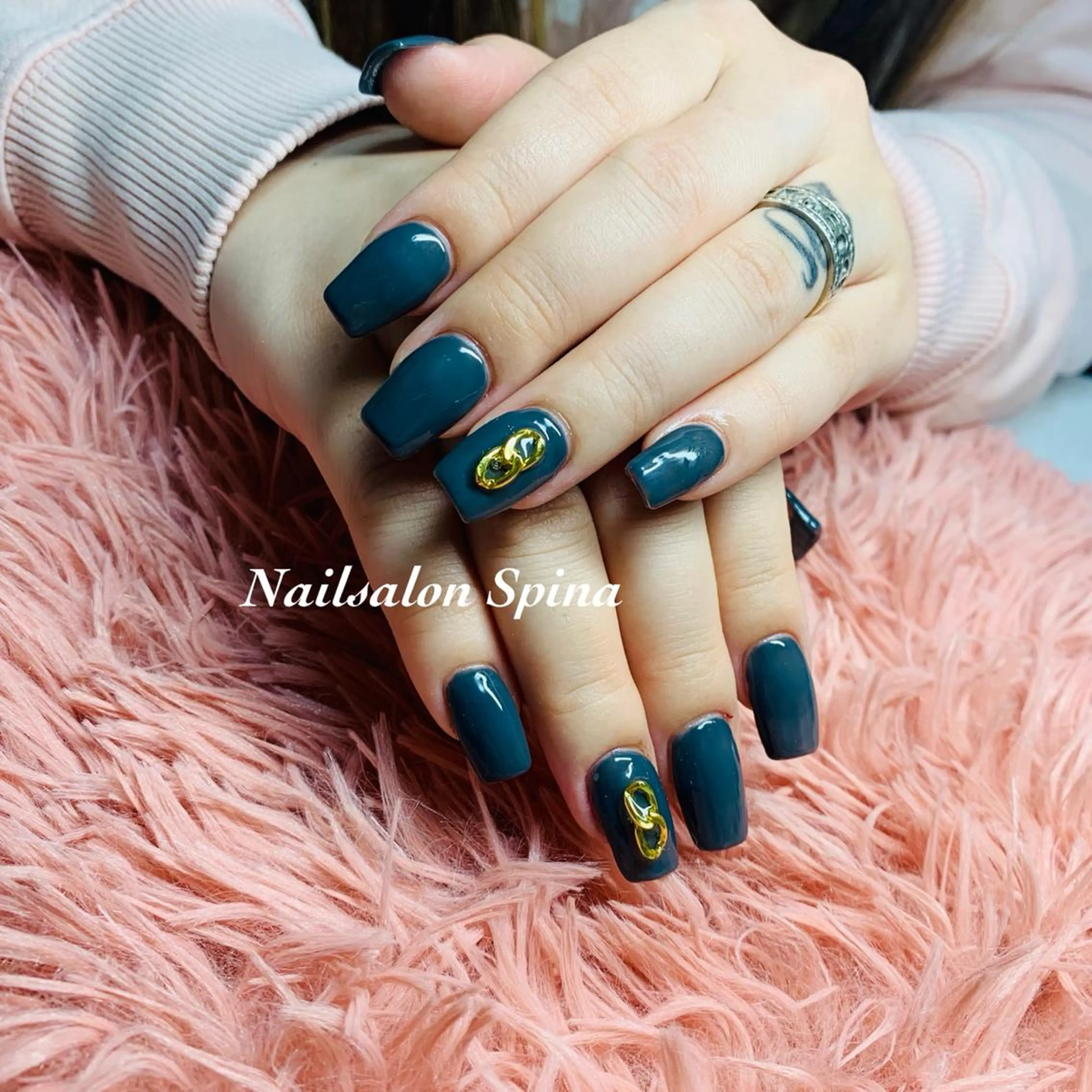 ネイル アートネイル 長さ出し ジェルネイル ワンカラーネイル スカルプネイル Nailsalon Spina 琴美のネイルデザイン