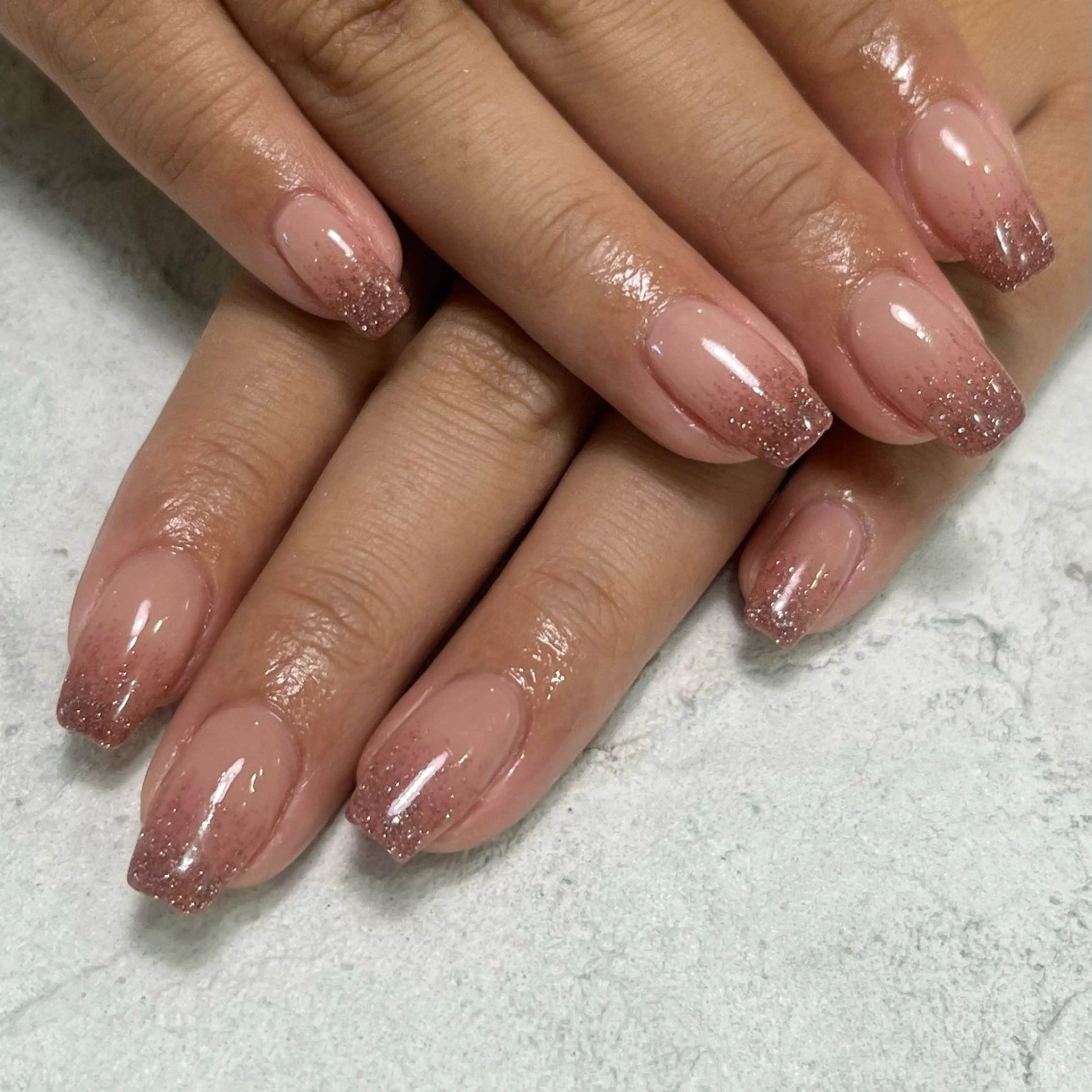 ネイル グラデーション サニーヒルズ藤沢 水口のネイルデザイン