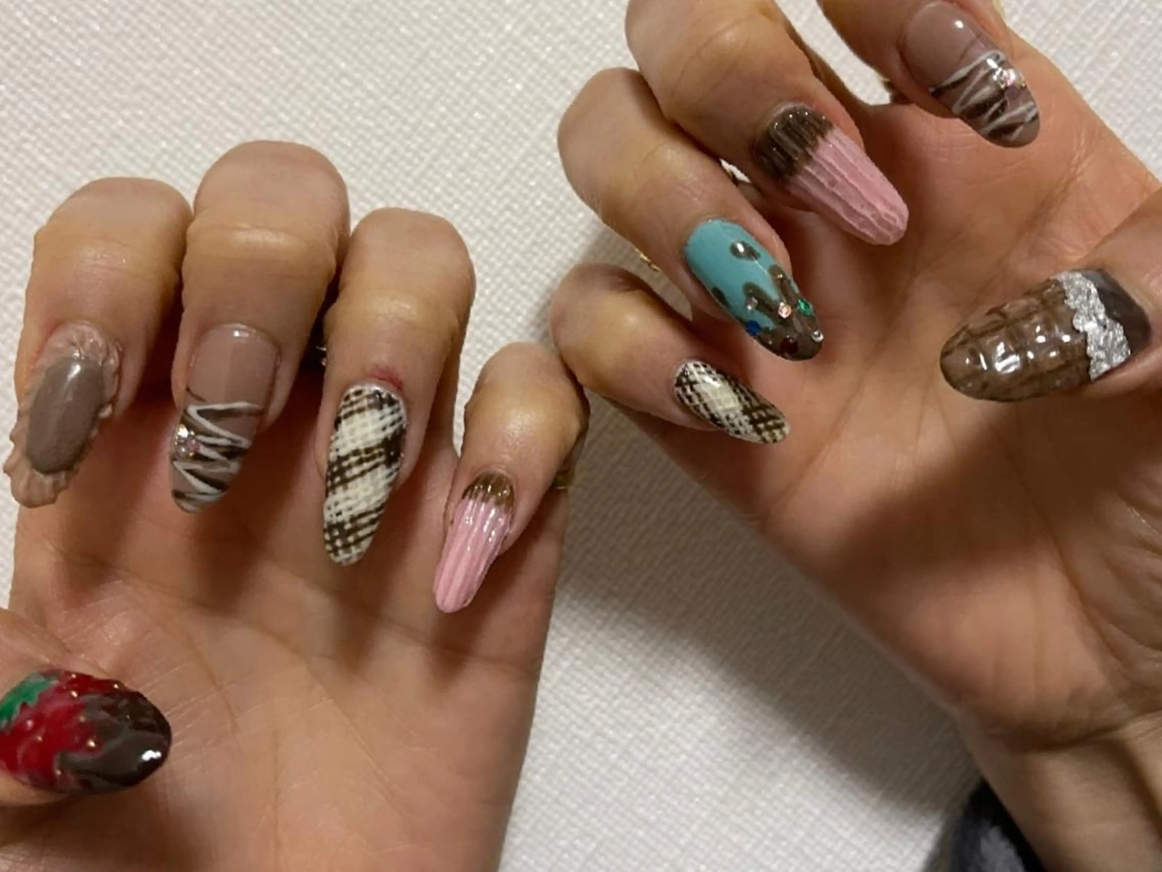 ネイル ハンドネイル NAIL_ROOM_R所属・NAIL_ROOM Rのネイルデザイン