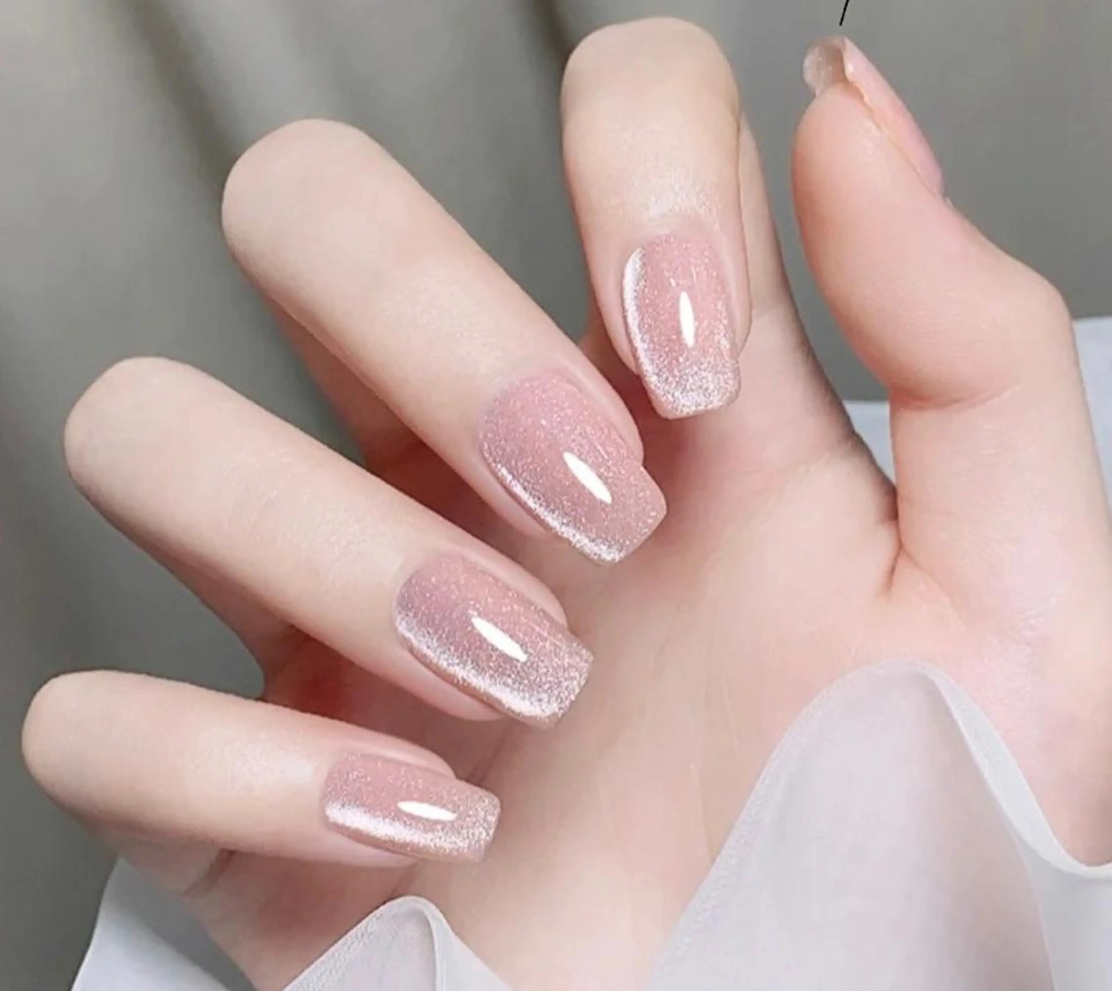 ネイル マグネットネイル ハンドネイル ネイルサロン ルミア Lumia 店長のネイルデザイン