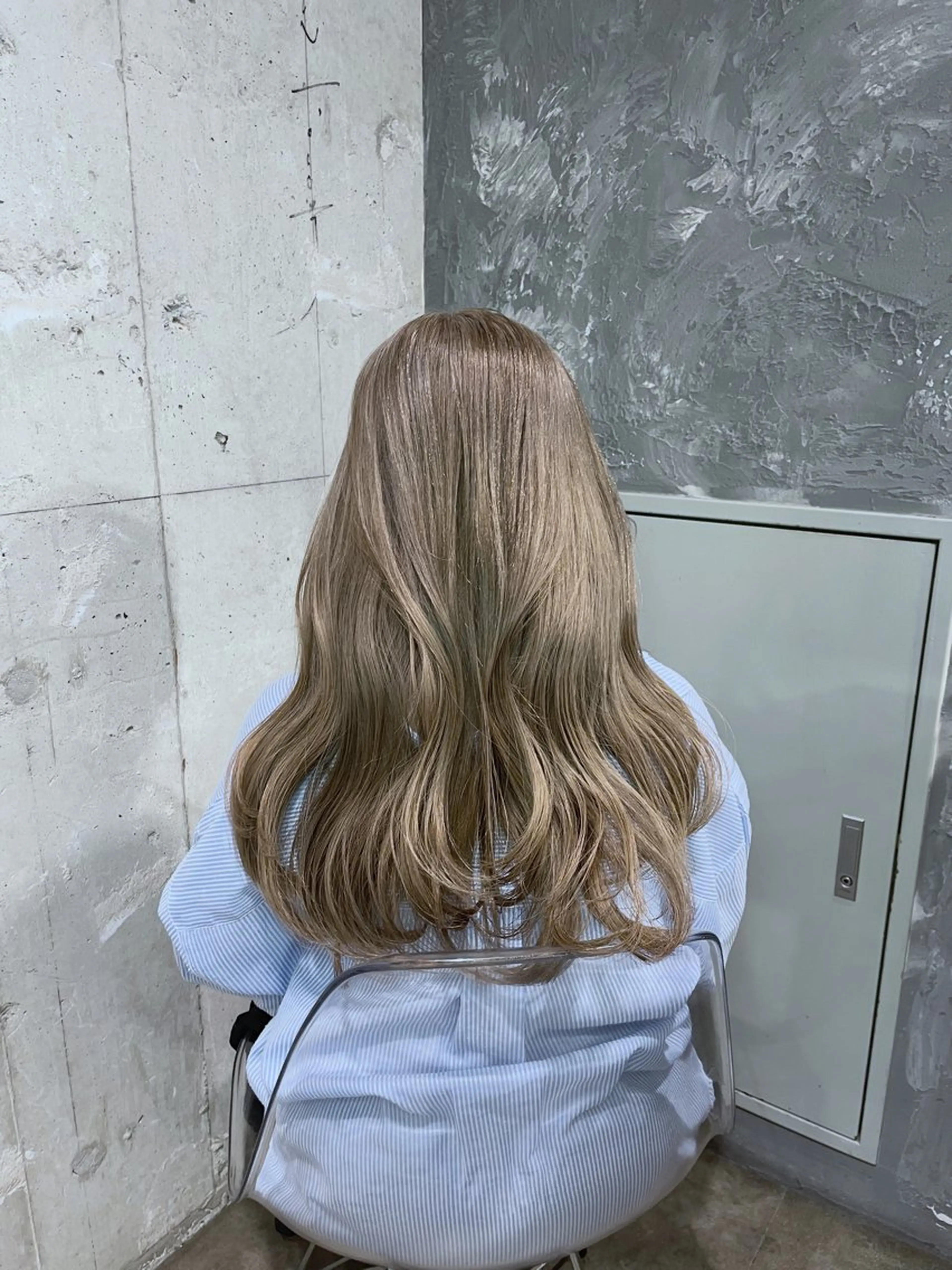 カラー ヘアカラー 🤍韓国ヘア🤍透明 感ベージュ/まりんのヘアスタイル