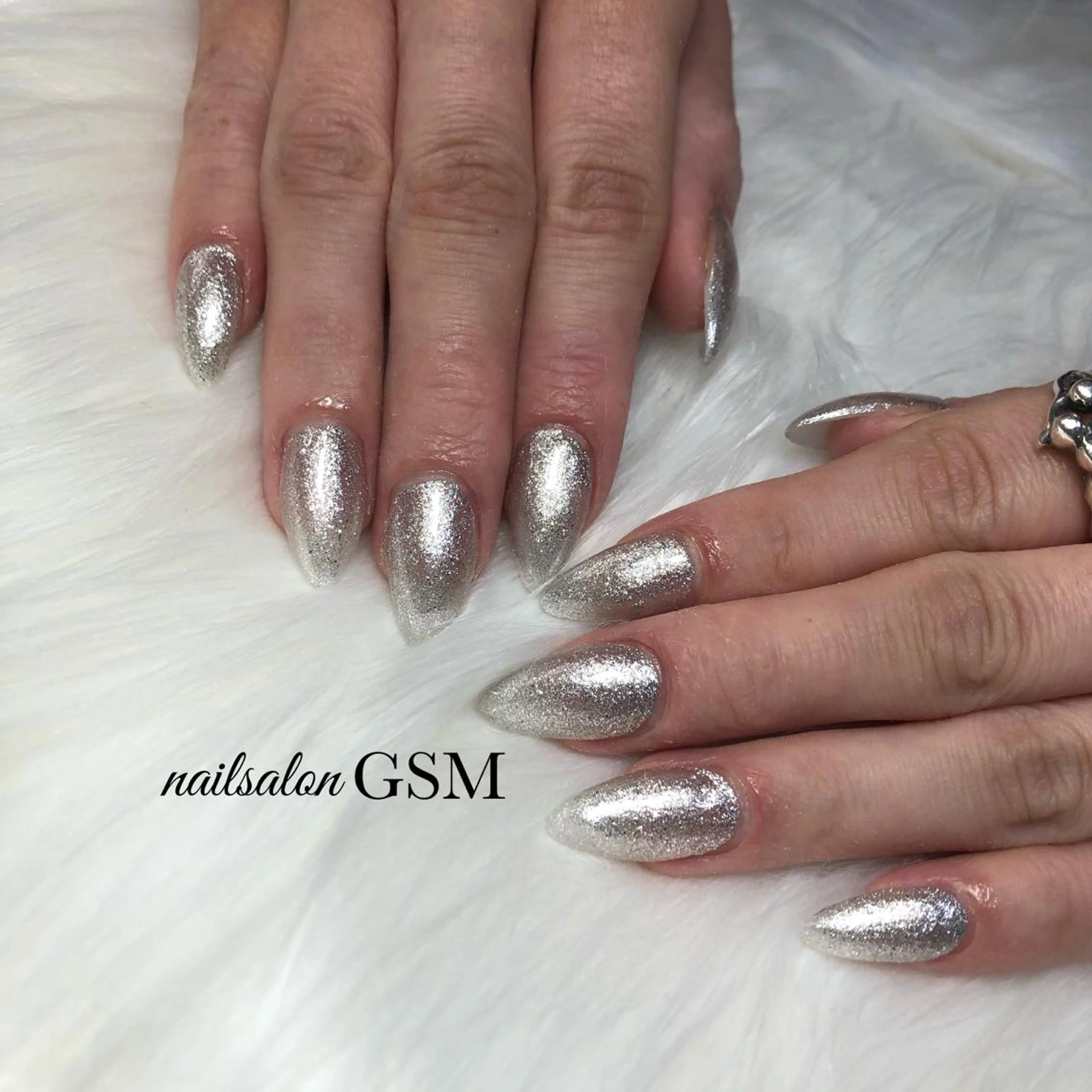 ネイル キラキラネイル ハンドネイル nail salon GSMのネイルデザイン