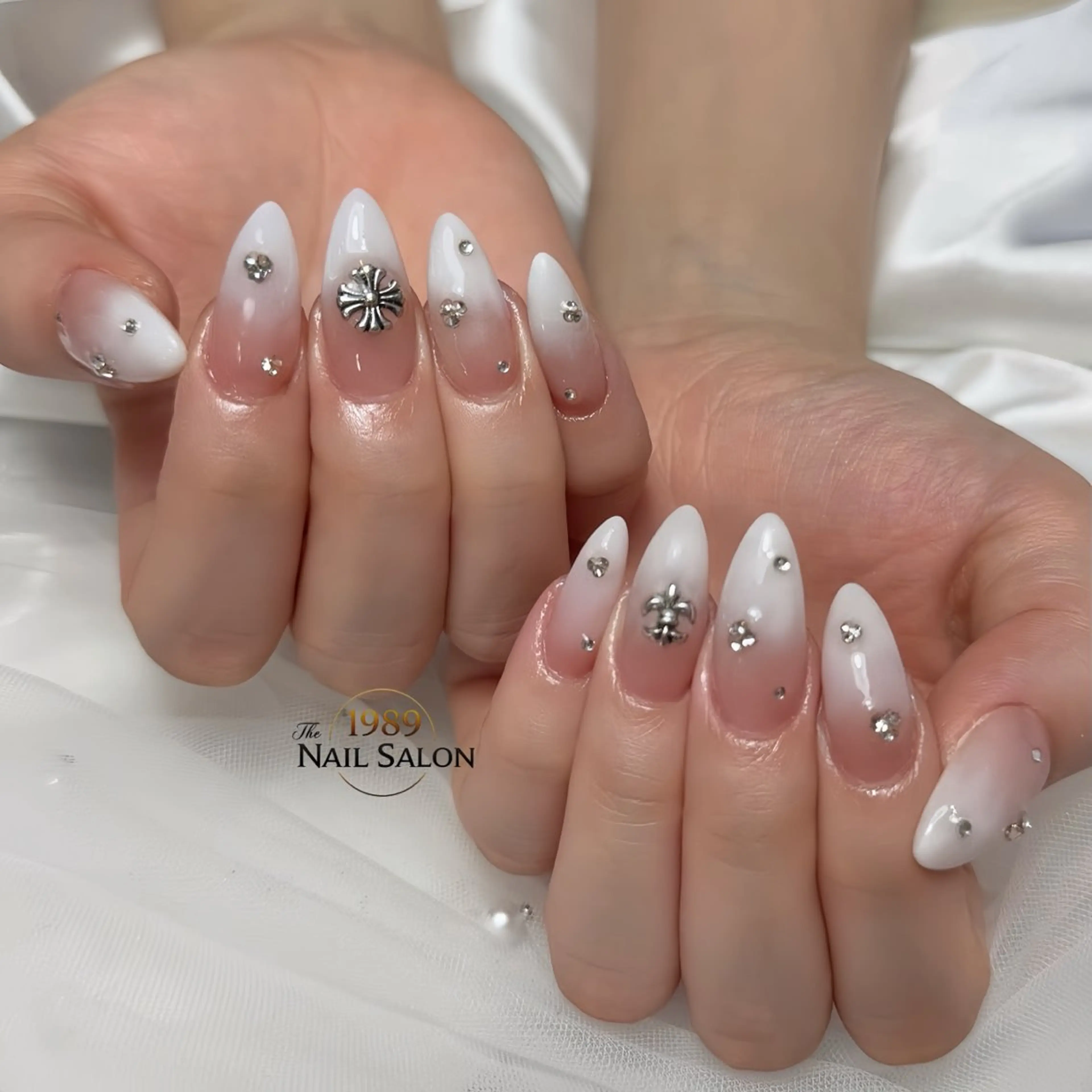 ネイル ハンドネイル The 1989 Nail Salonのネイルデザイン