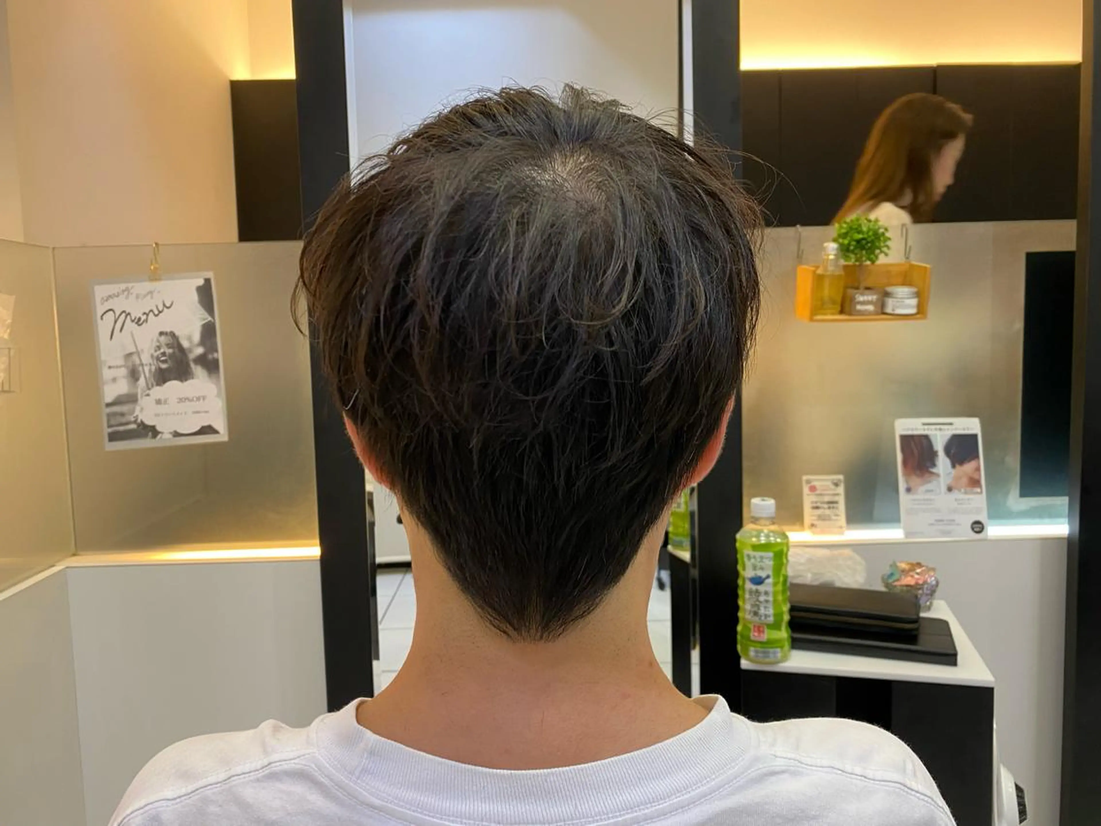 ミディアム CHIC 蘭のヘアスタイル