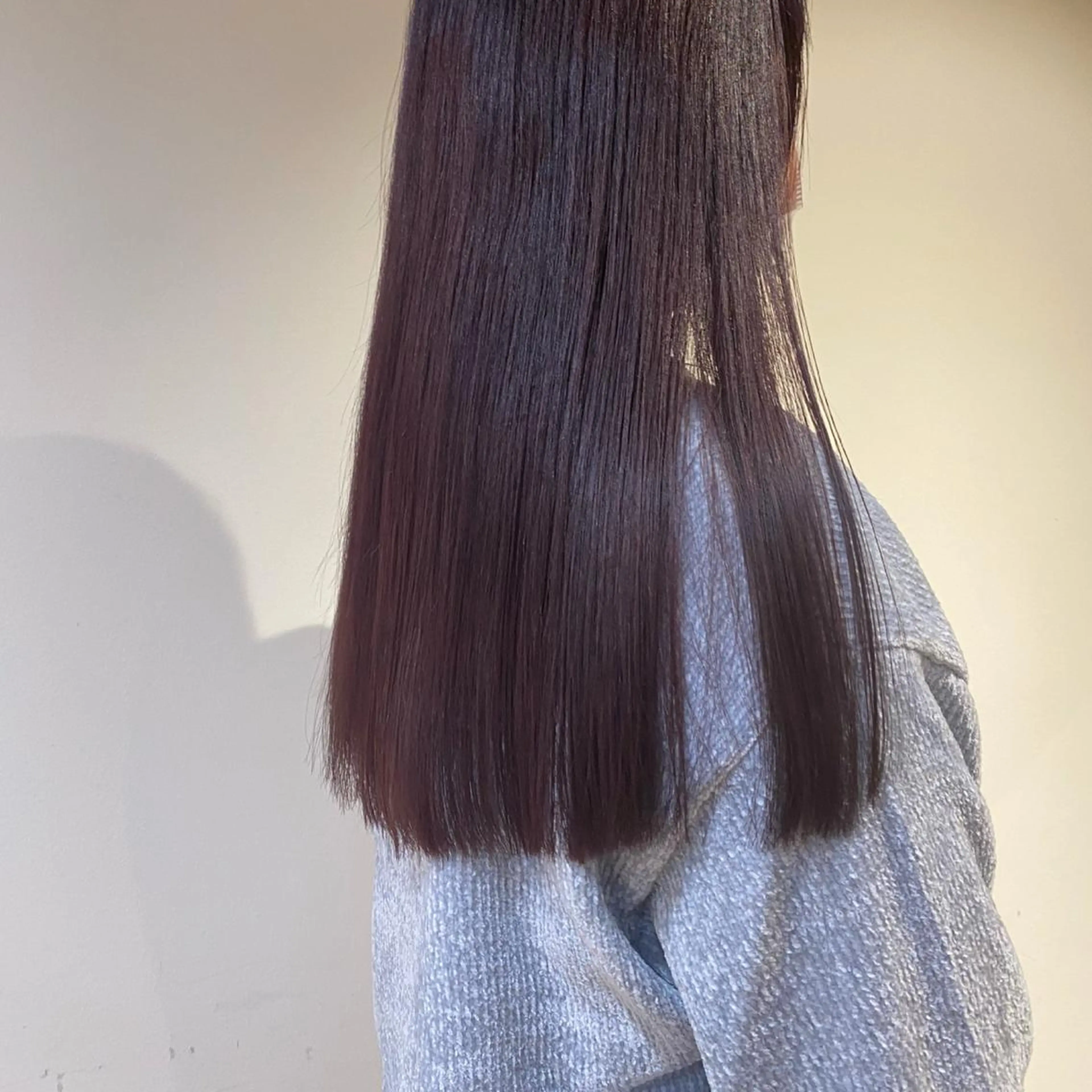 ロング カラー io濱川 遥のヘアスタイル