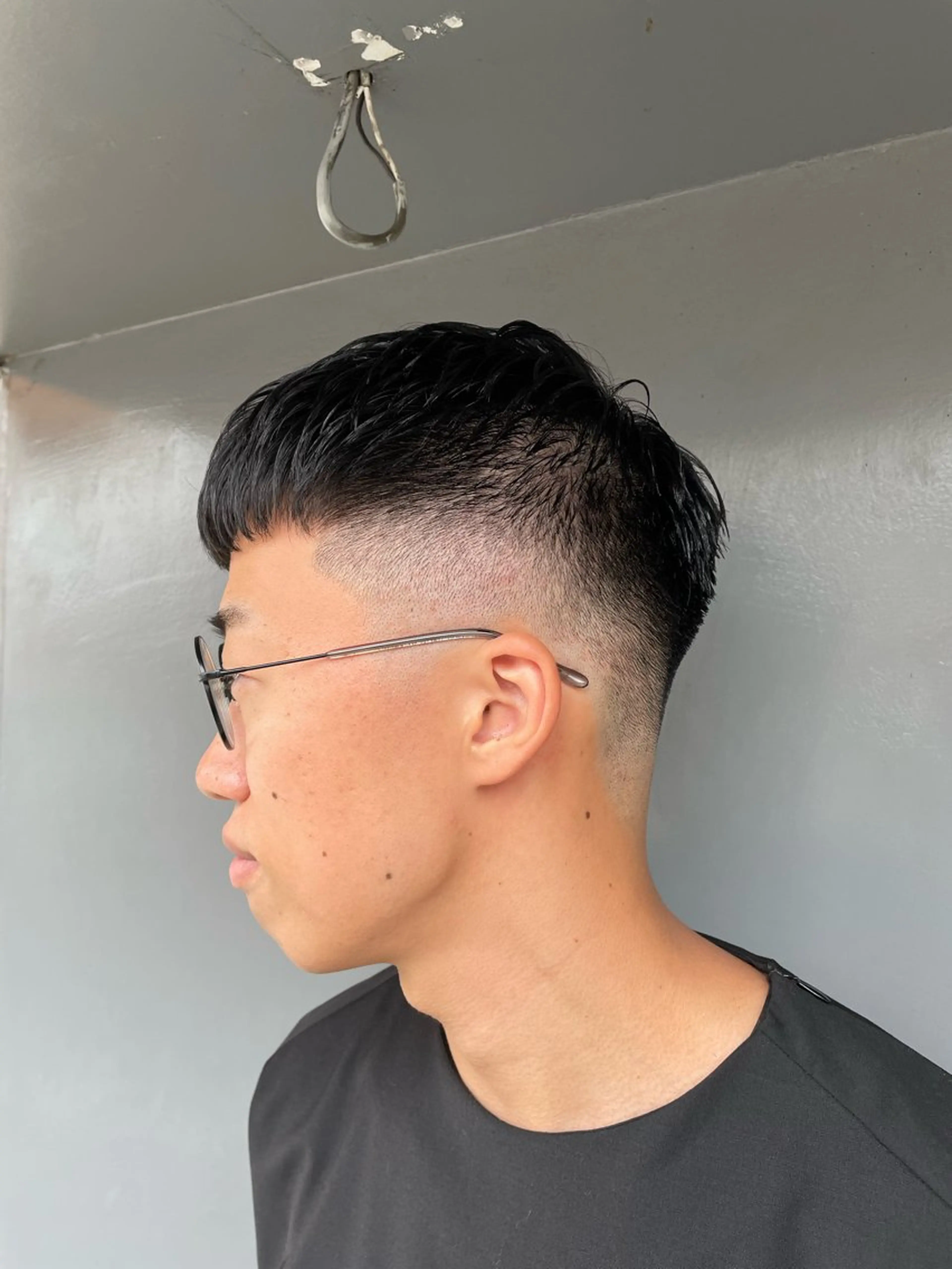ショート メンズ フェードカット FADE&LINE登戸店所属・🔥メンズ専門 美容師🔥 柳澤陵心のヘアスタイル